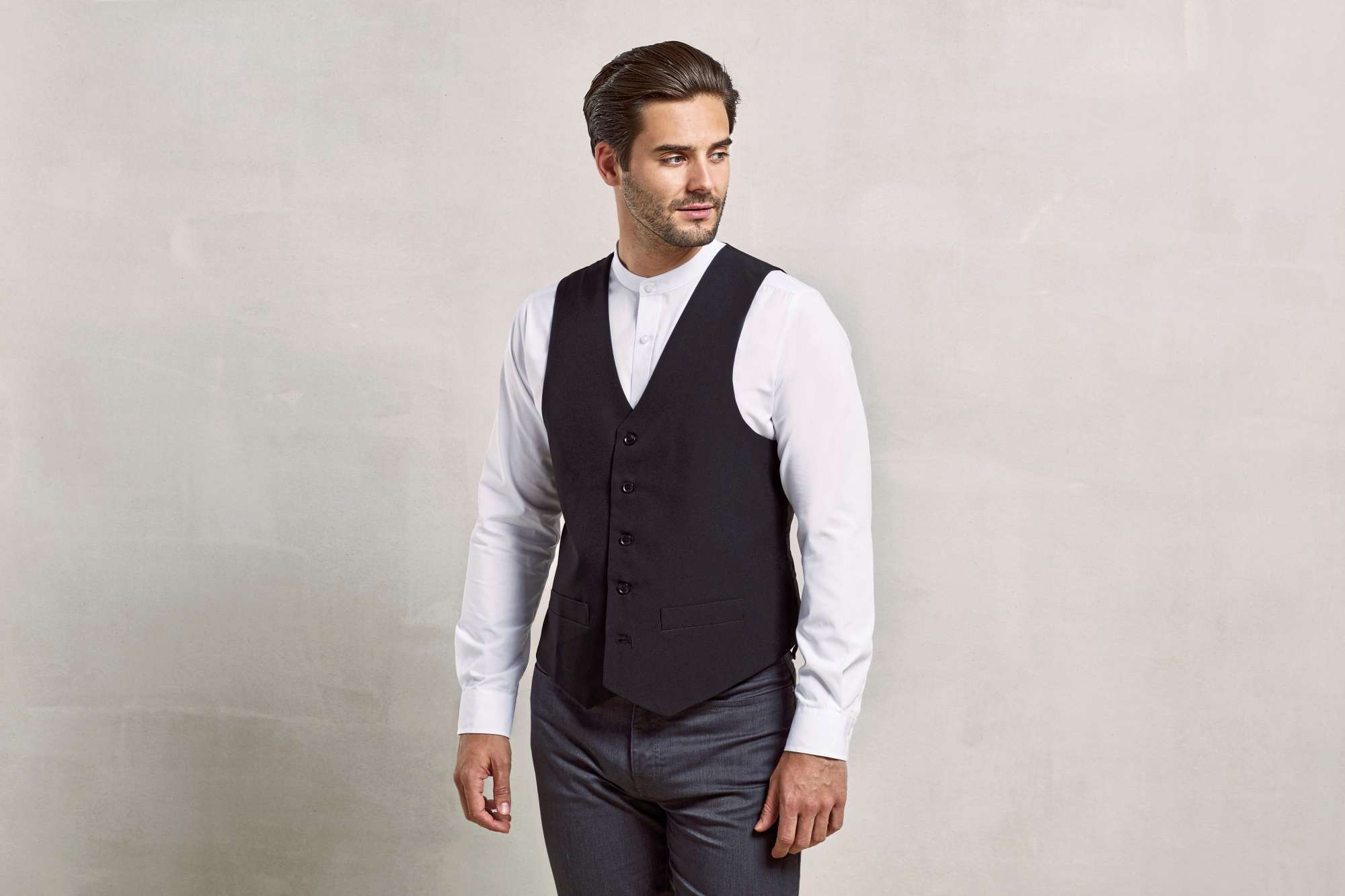Premier Workwear Gefütterte Polyesterweste mit Satinrückenteil, Black (ca. Pantone Black C) XL, PW622