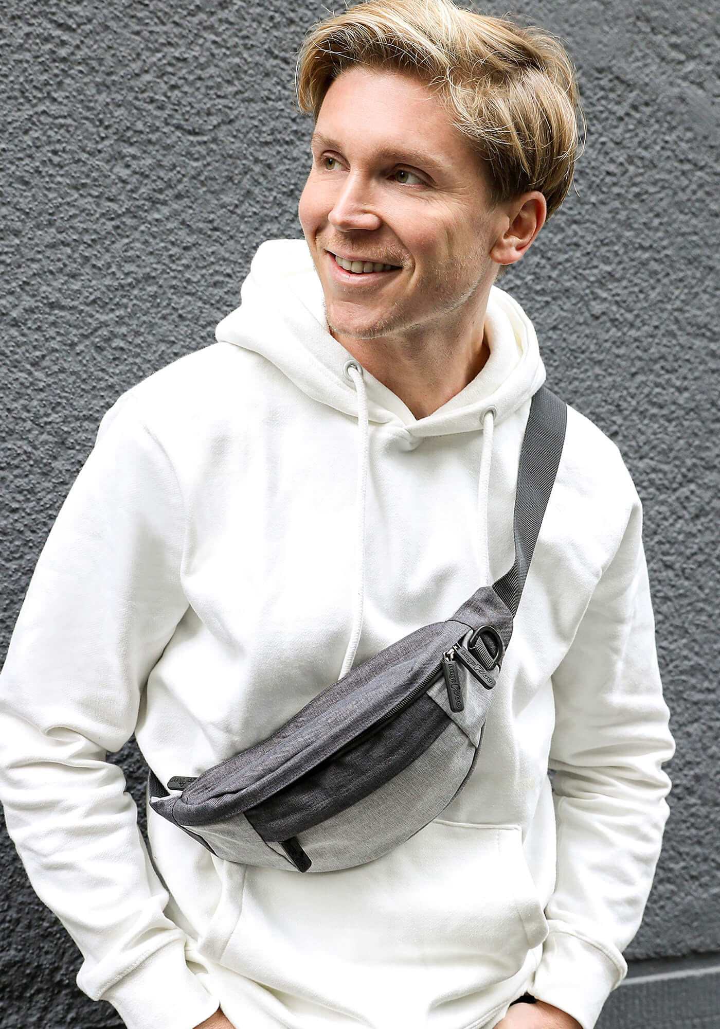 Bags2Go Gürteltasche Helsinki mit verstellbarem Gurt, Dark Grey Melange/Light Grey Melange 36 x 15 x 7,5 cm, BS19482