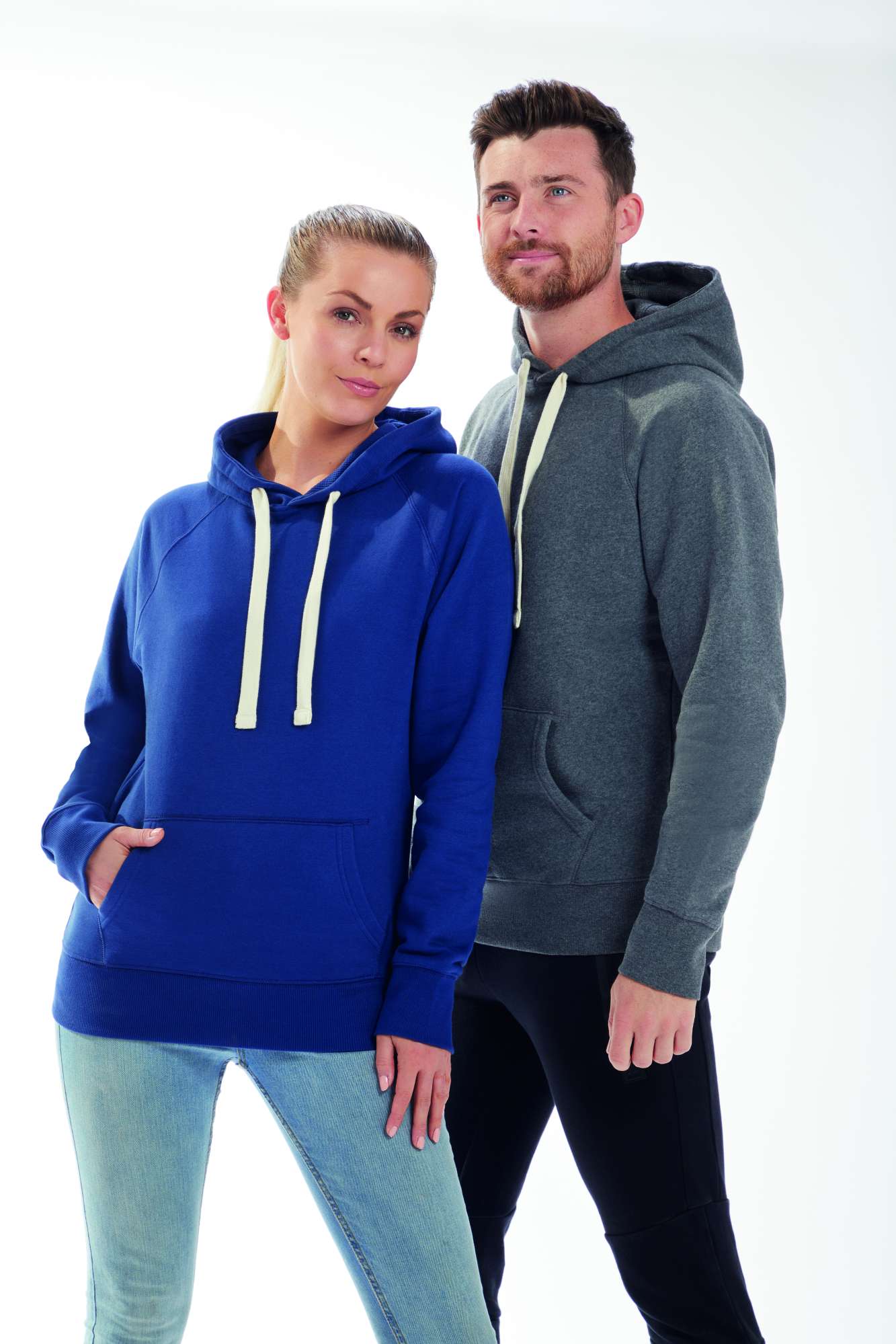 Bio-Baumwoll Hoodie mit Kängurutaschen