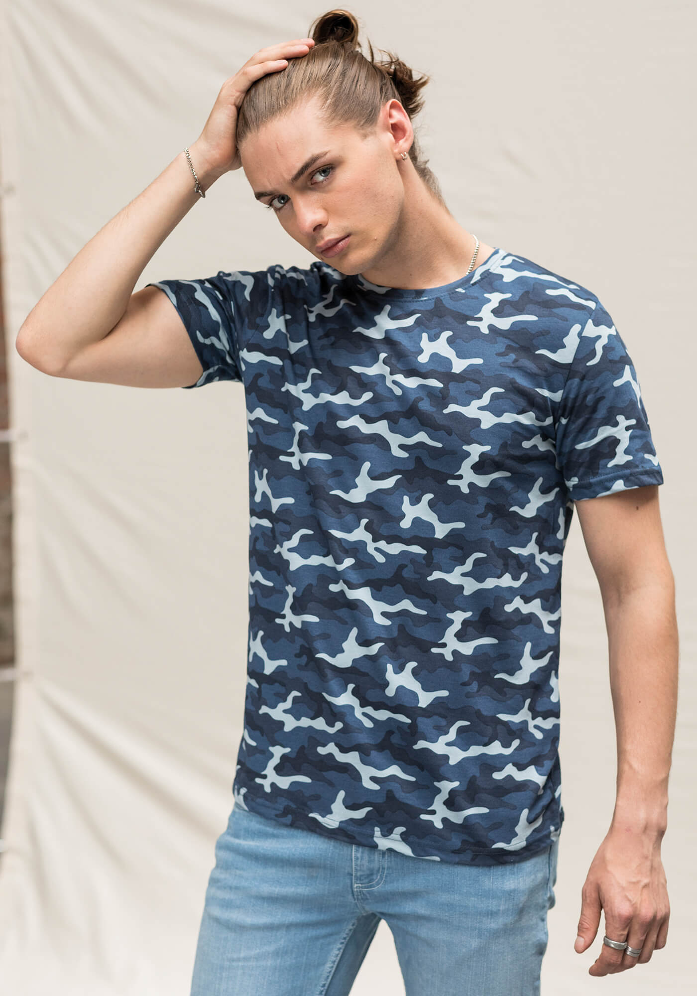 Camo T-Shirt mit Rundhalsausschnitt
