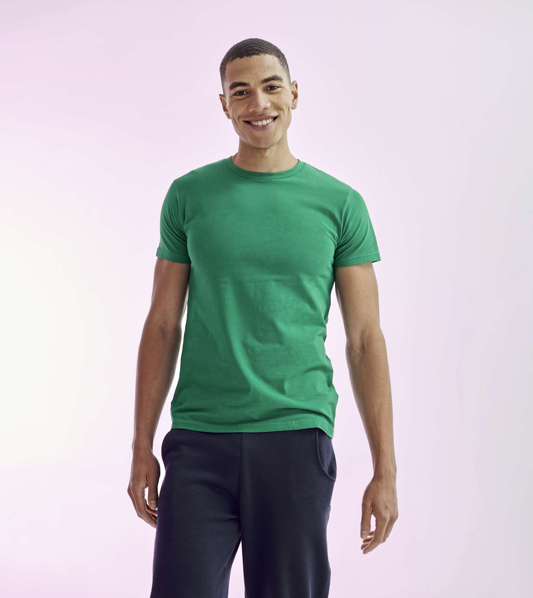Modisches Stretch T-Shirt mit Seitennähten
