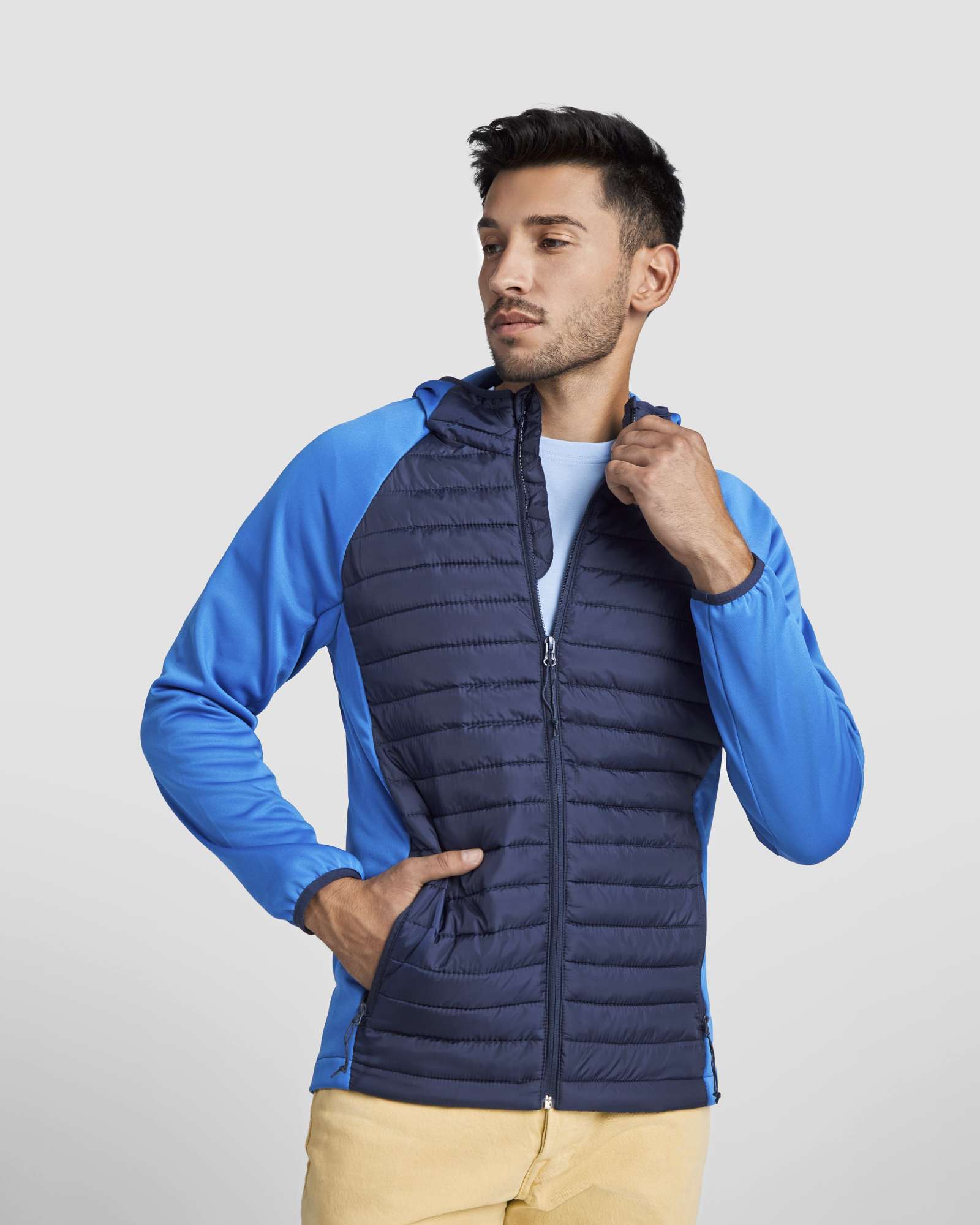 Minsk Jacke mit Softshell-Ärmeln