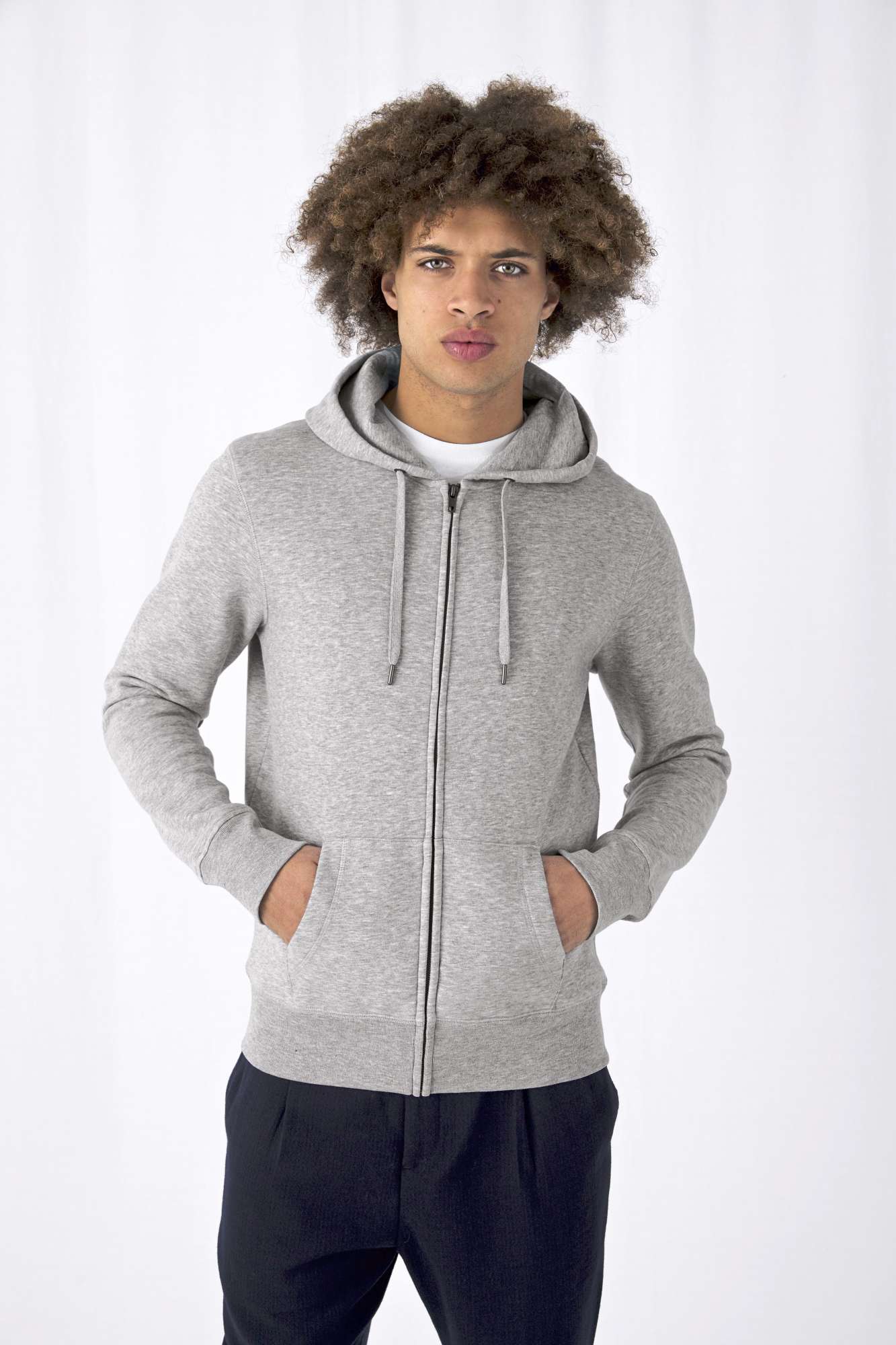 B&C KING Zipped Hood Jacket aus Baumwolle-Polyester, White 3XL, BCWU03K