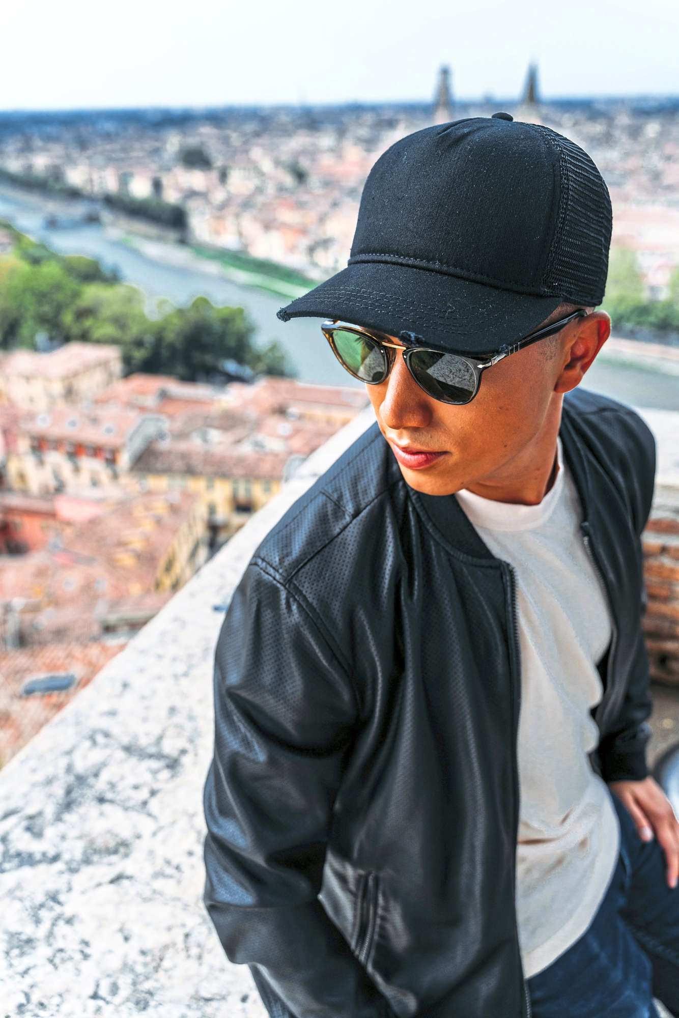 Rapper Destroyed Cap mit Mesh-Details