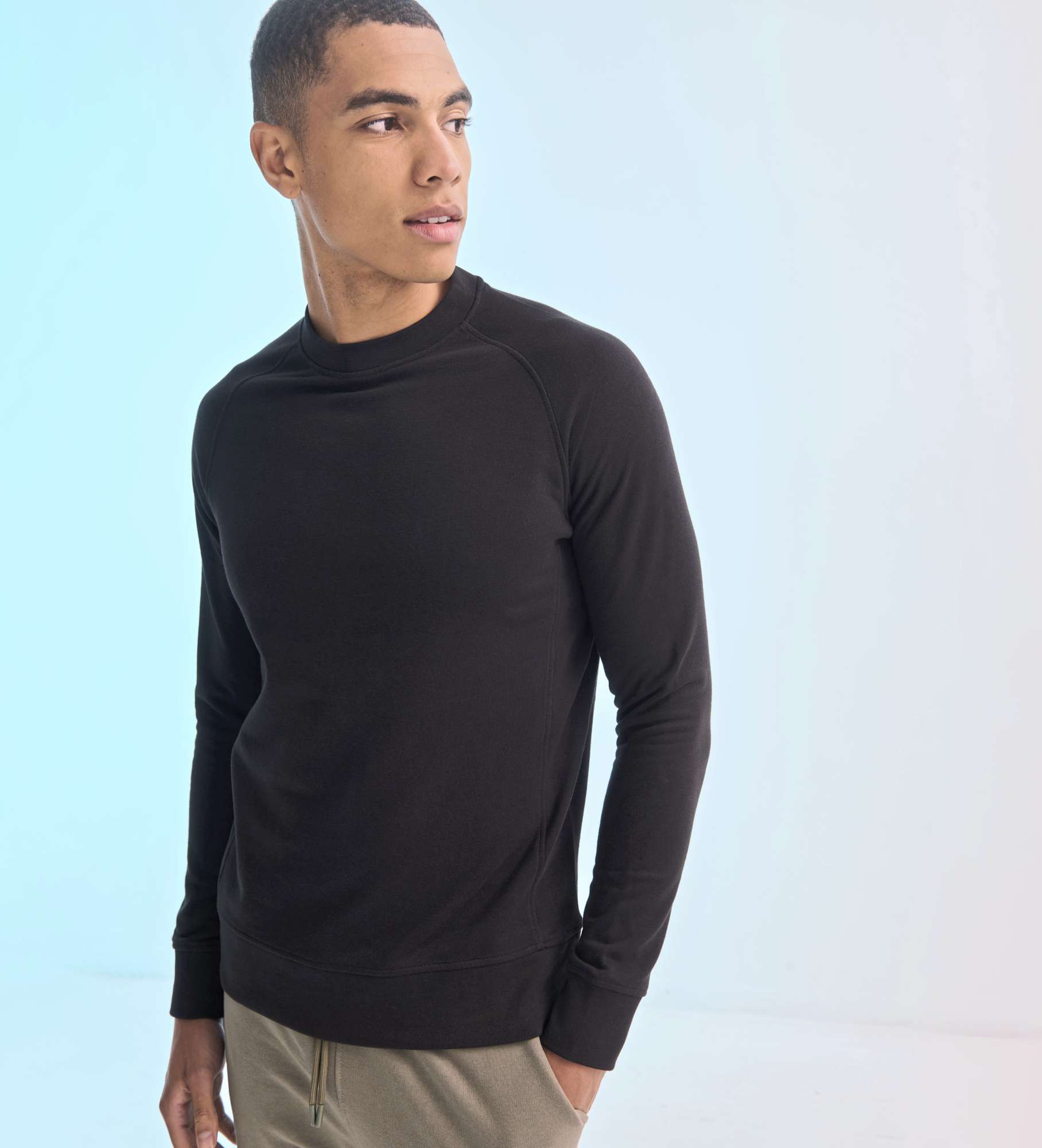 Slim Fit Sweatshirt mit Raglan-Ärmeln
