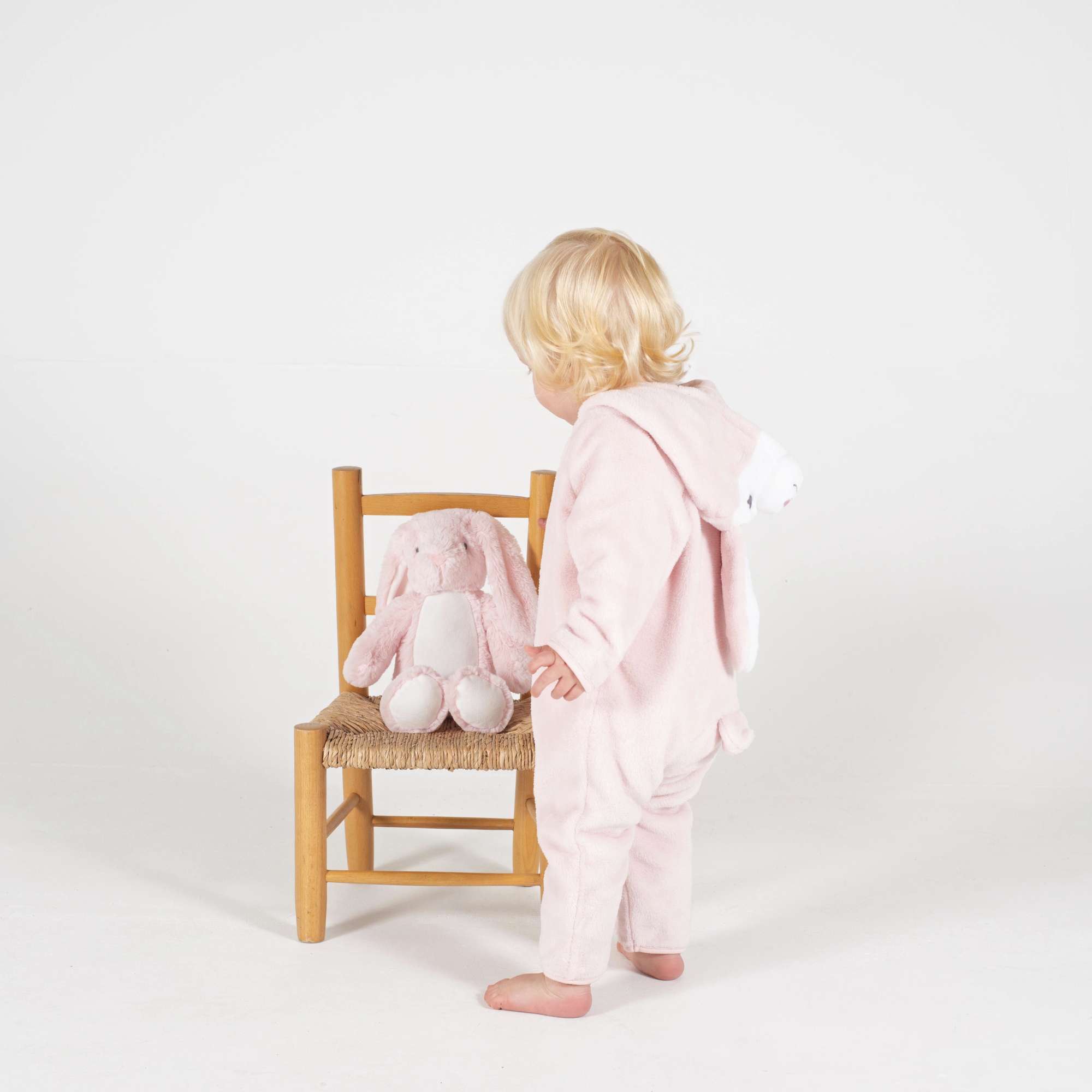 Larkwood Hasen-Overall mit Kapuze und Reißverschluss, White 6/12 Monate, LW073