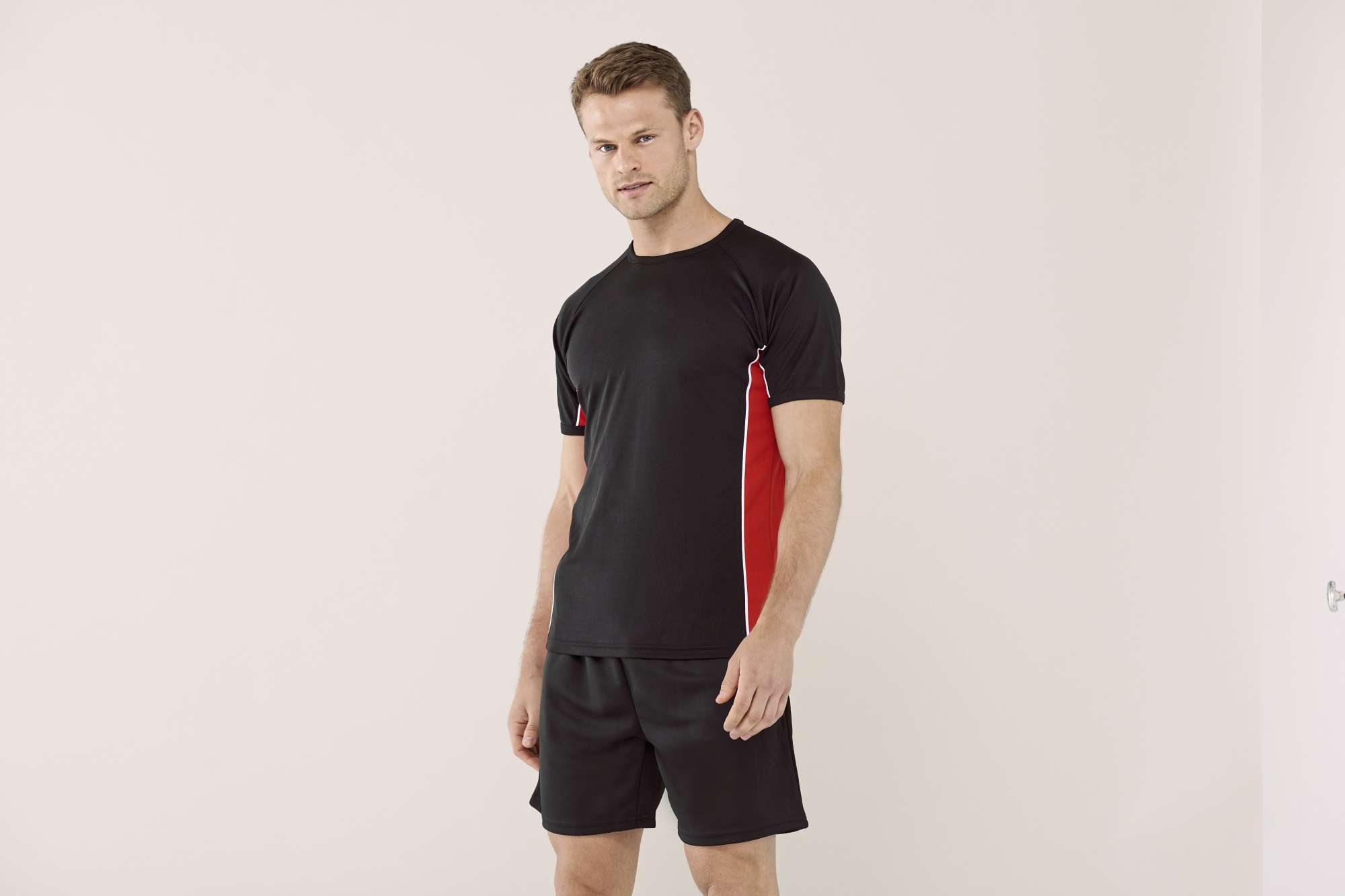 Performance Panel T-Shirt mit Raglanärmeln