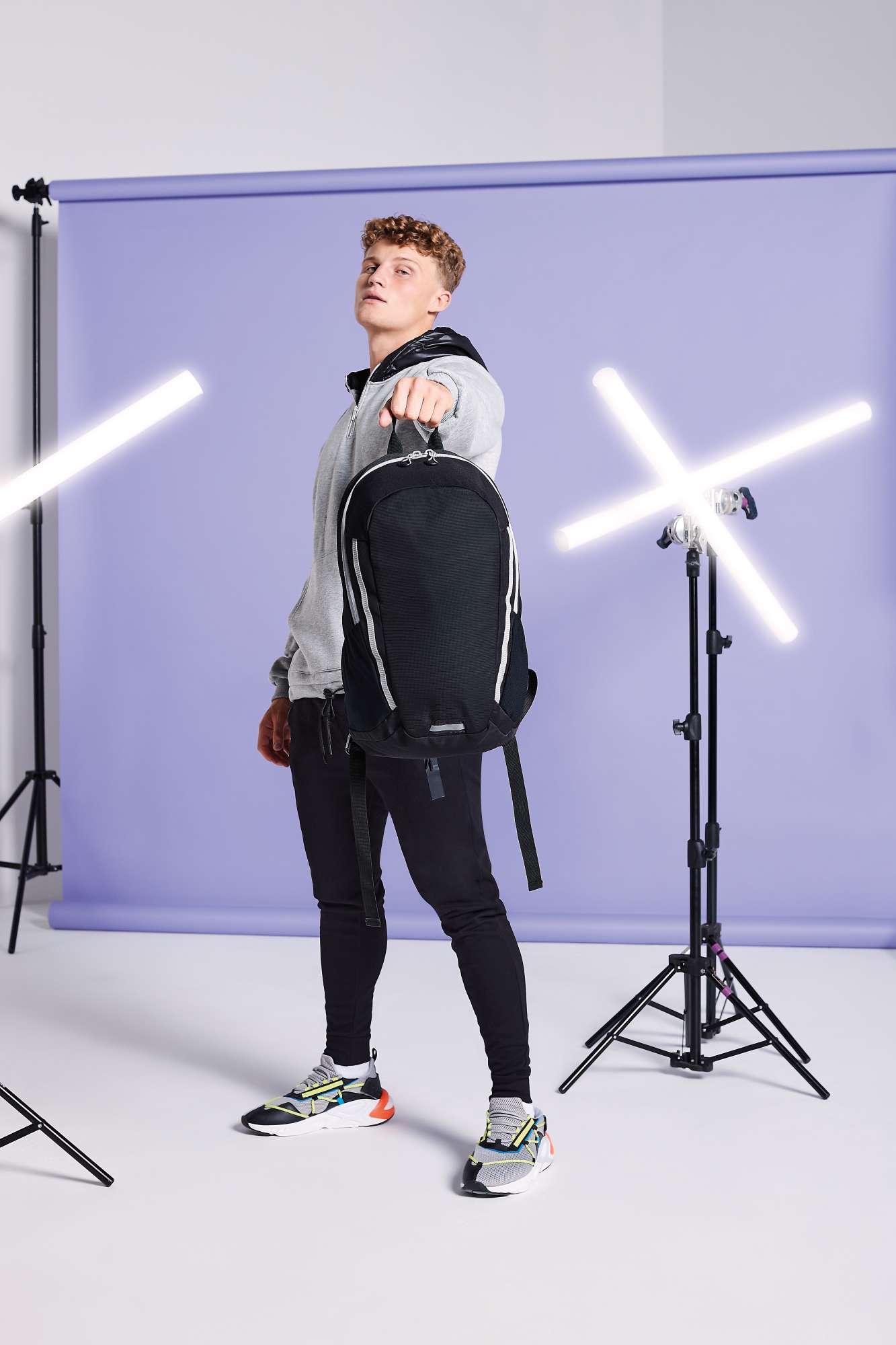 Urbaner Rucksack mit reflektierenden Akzenten