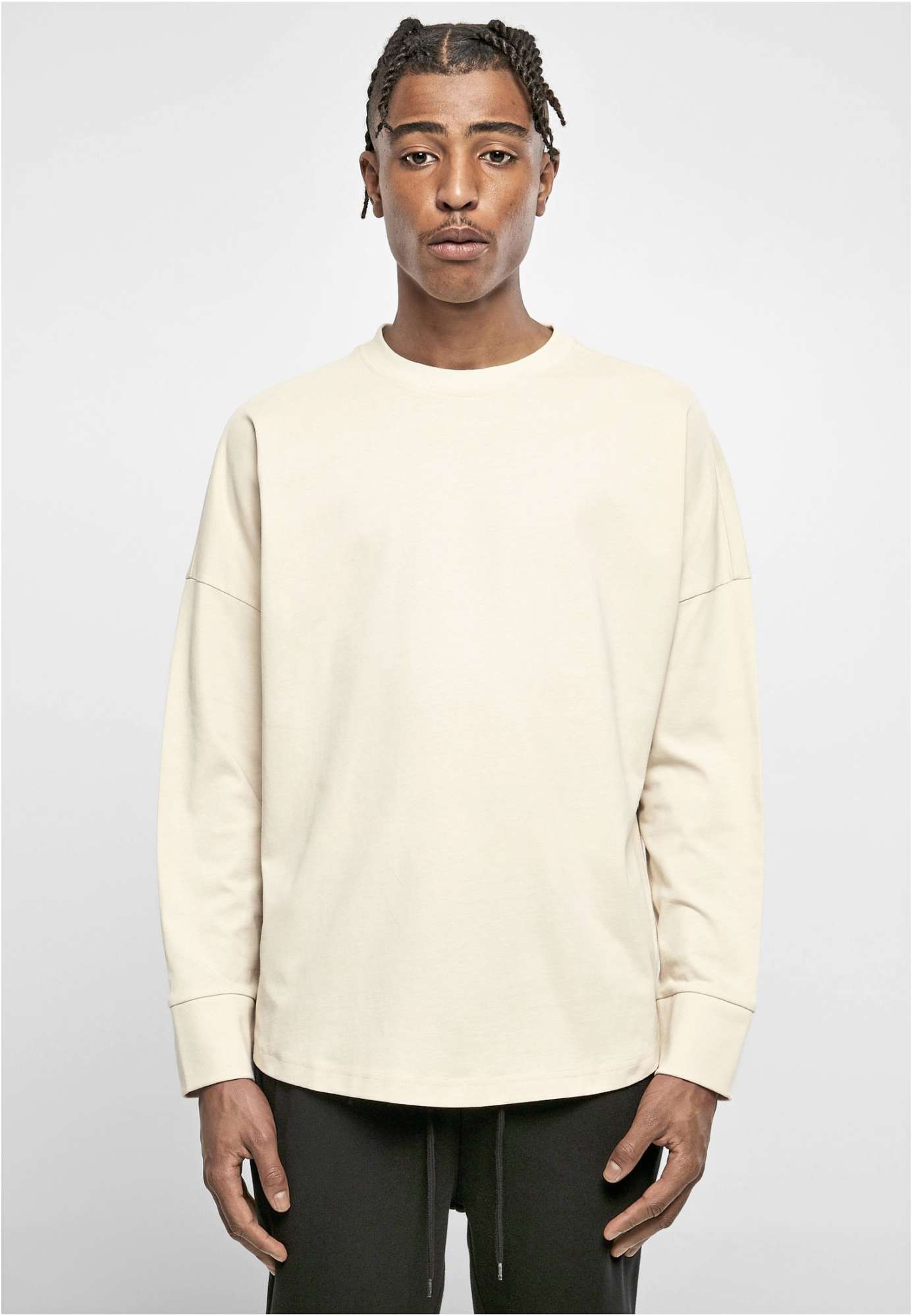 BuildYourBrand Oversized Langarm-T-Shirt mit Rundhalsausschnitt, White 5XL, BY198