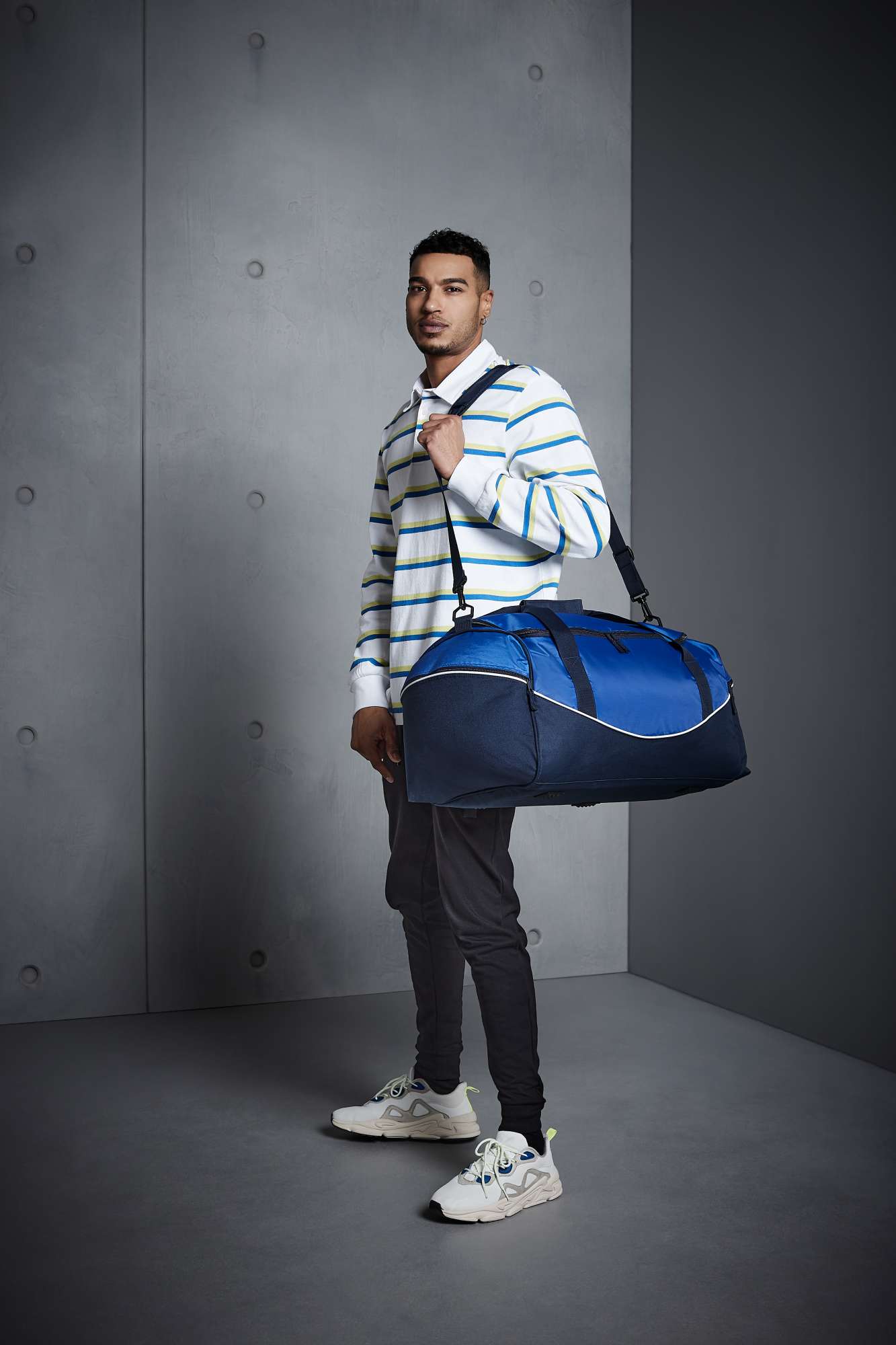 Sport Holdall 55L mit Schultergurt