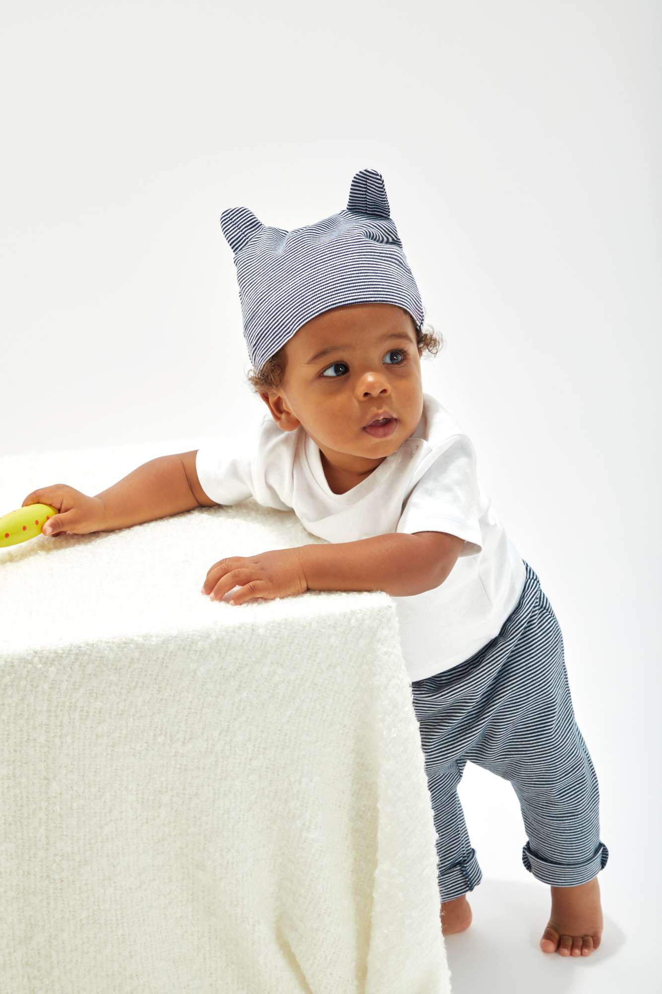 Kuschelige Baby-Mütze mit Ohren