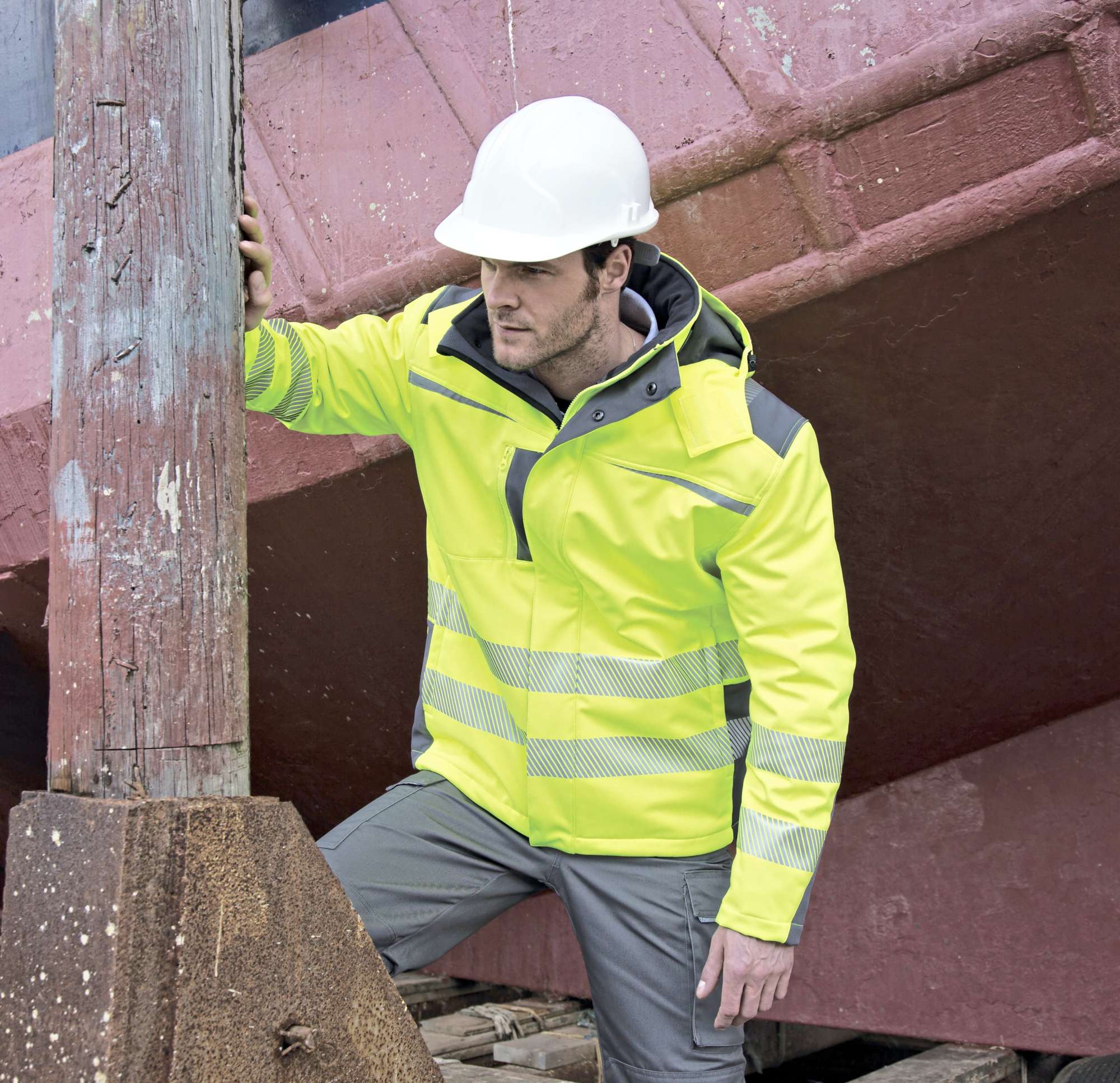 Result Safe-Guard Dynamische Softshell-Jacke mit Kapuze, Fluorescent Yellow L, RT331