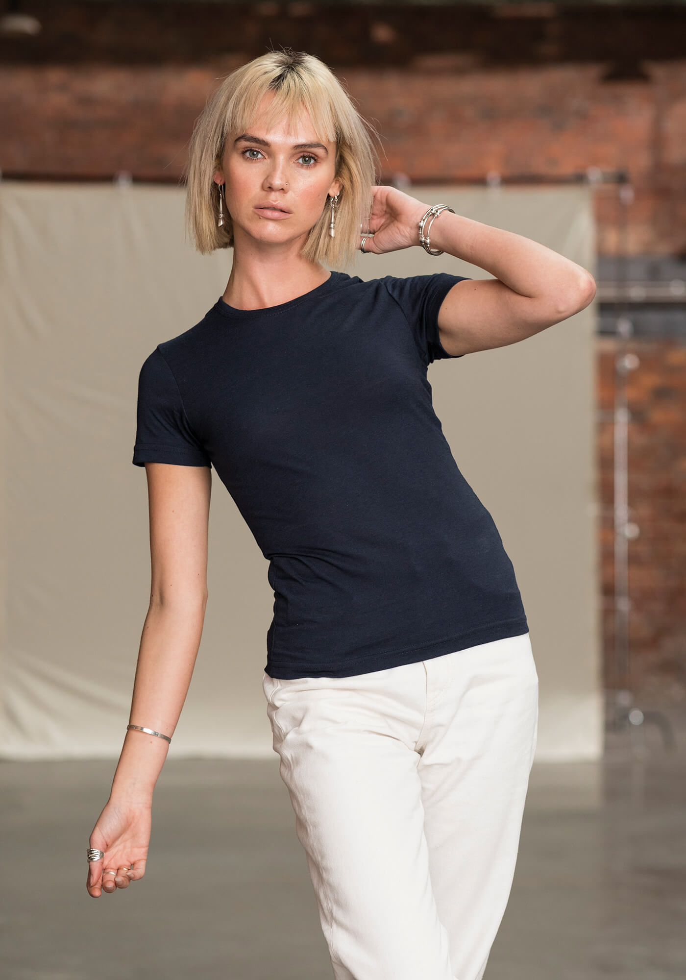 Tri-Blend T-Shirt Standard-Passform für Damen