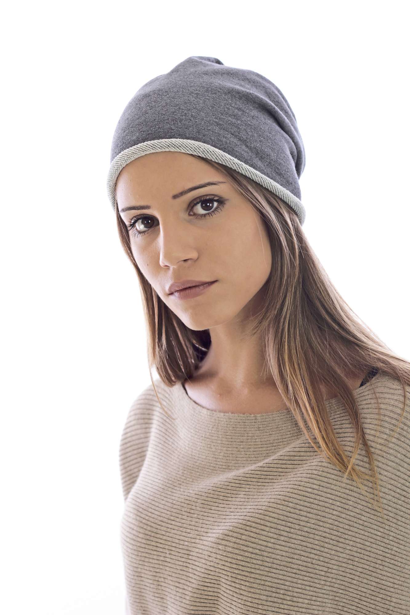 Übergroße Beanie mit Rollsaum