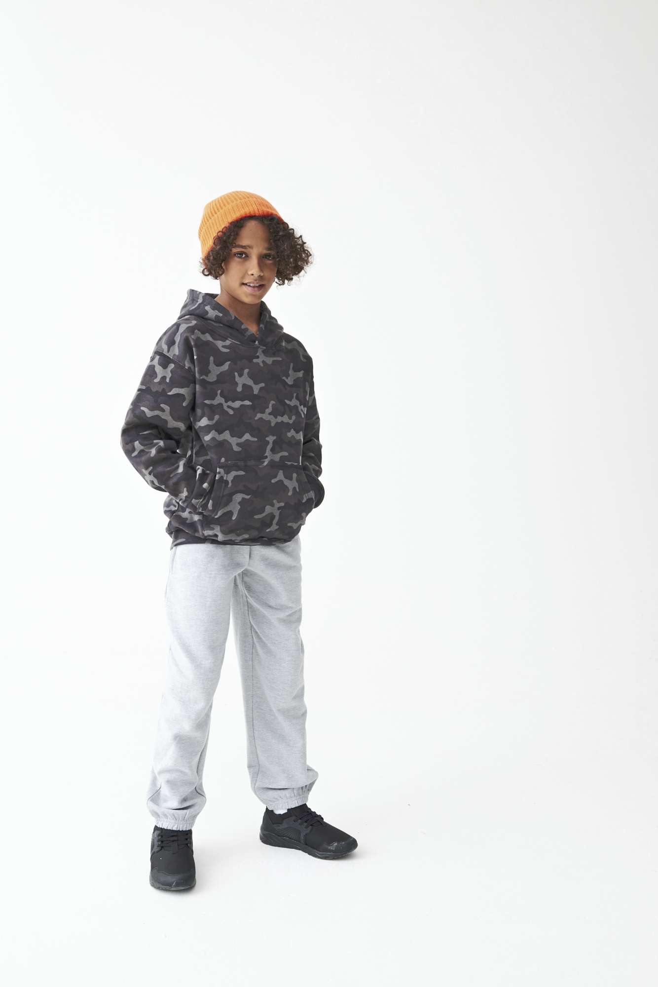 Camo Hoodie mit doppellagiger Kapuze für Kinder