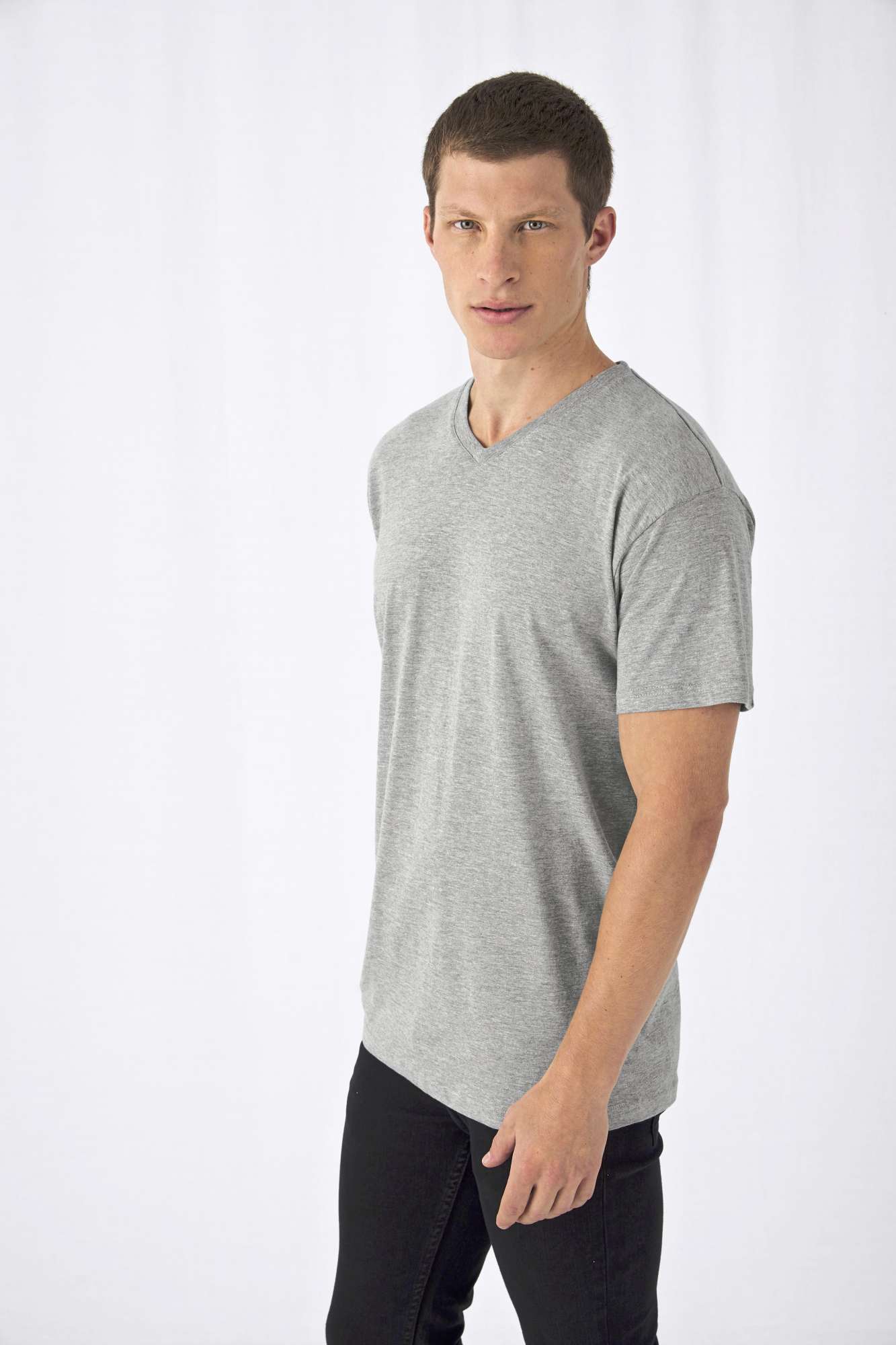 B&C T-Shirt Exact V-Neck aus Baumwolle, Royal Blue XL, BCTU006