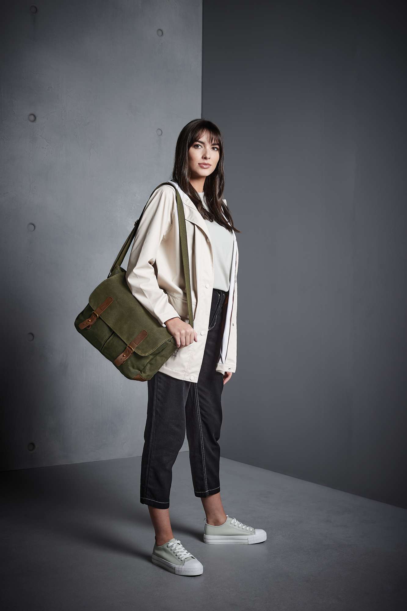 Heritage Waxed Canvas Messenger Tasche