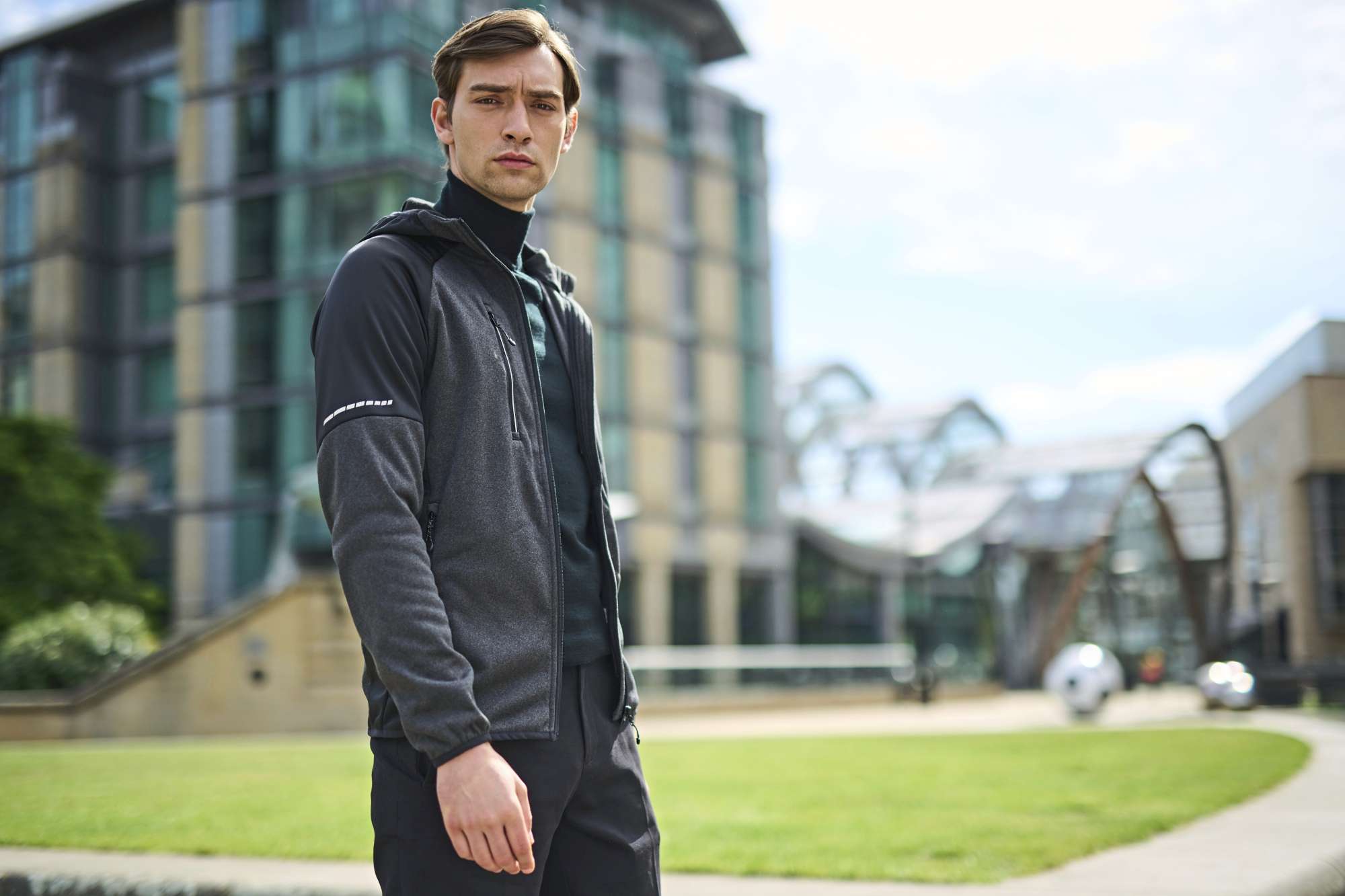 Hybrid Fleecejacke mit Stretch-Einsätzen