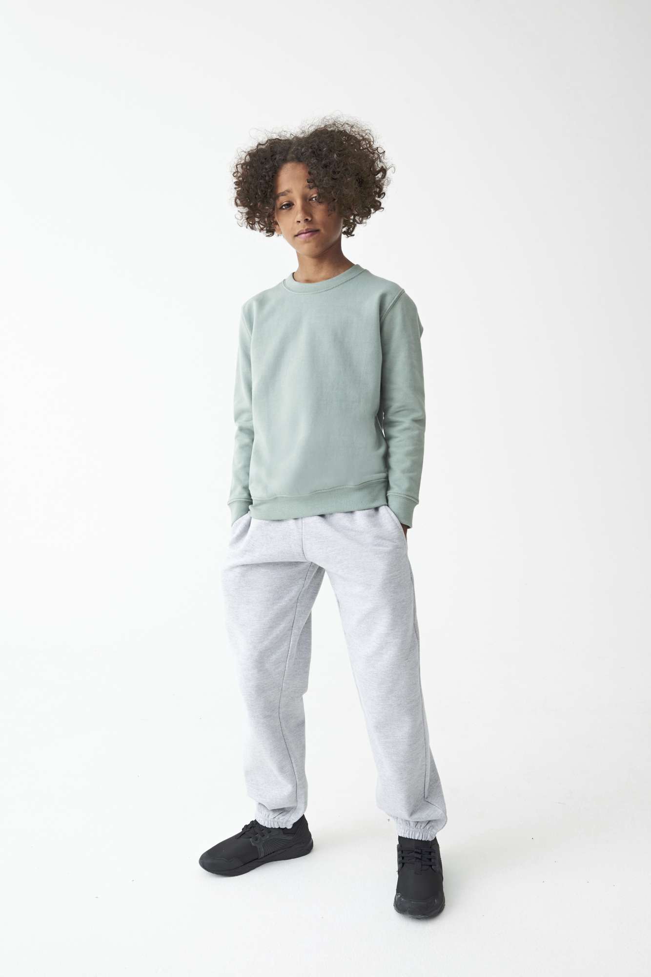 Just Hoods Kids' AWDis Sweat, Baumwollmischung, Rundhals, Deep Black 9/11 (L), JH030K