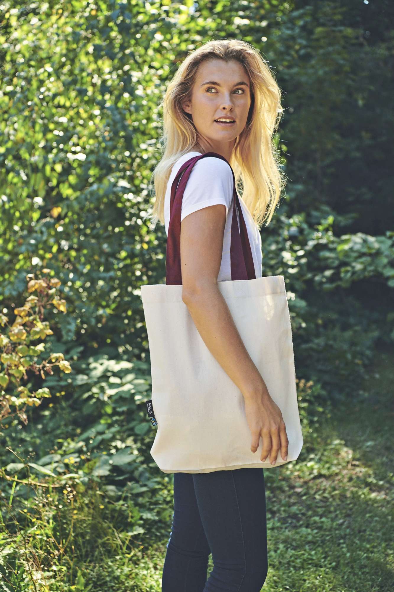 Twill-Tasche mit kontrastierenden Griffen