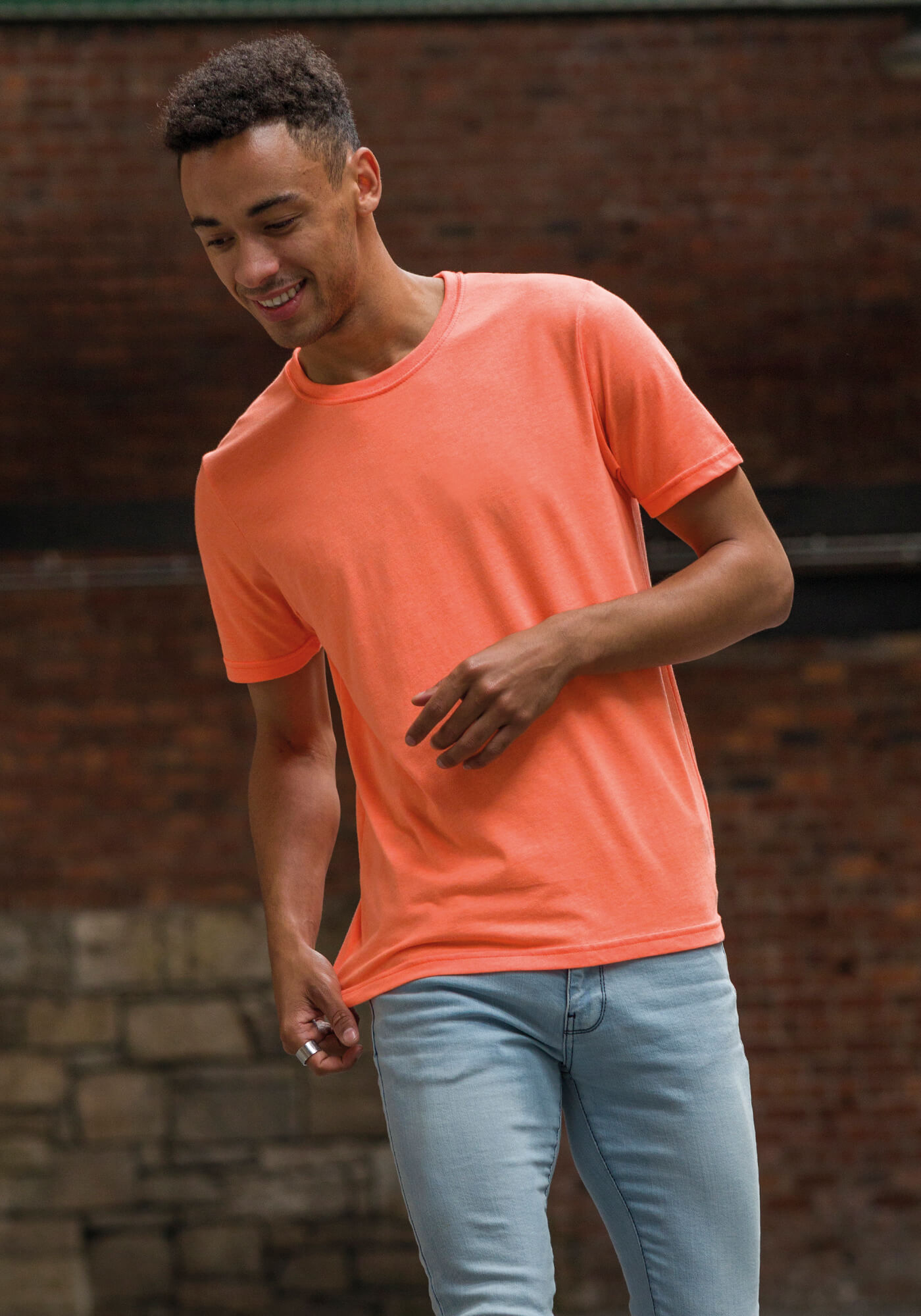 Electric Tri-Blend T-Shirt in Neonfarben