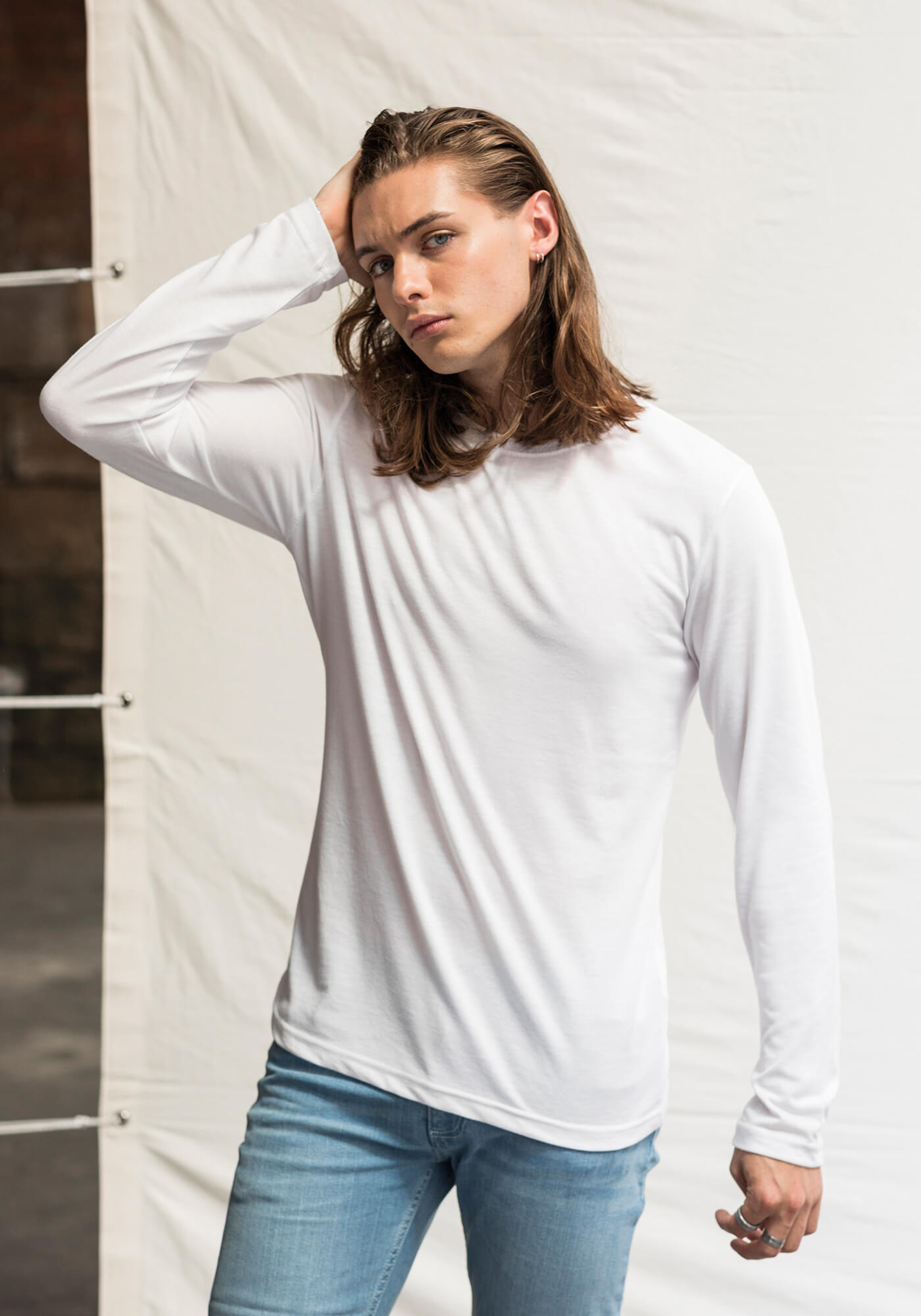 Langarm-T-Shirt aus Tri-Blend-Material