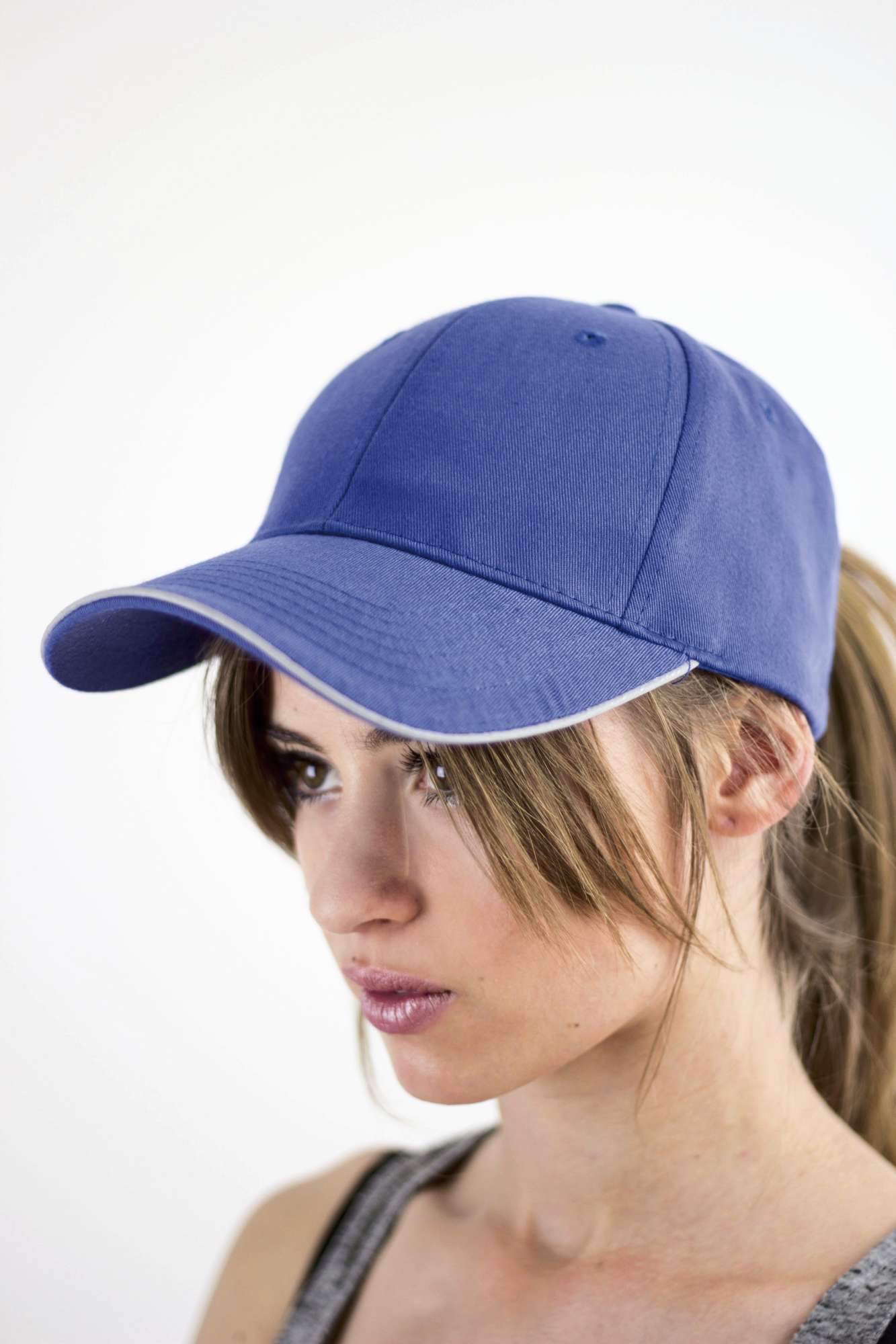 Reflektierende Cap mit verstellbarem Verschluss