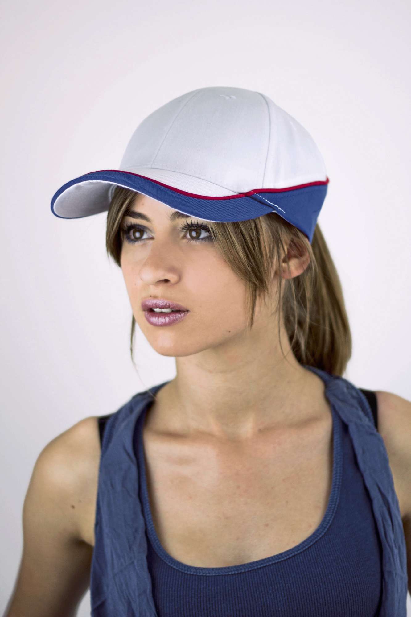 Racing Cap mit kontrastierenden Farben