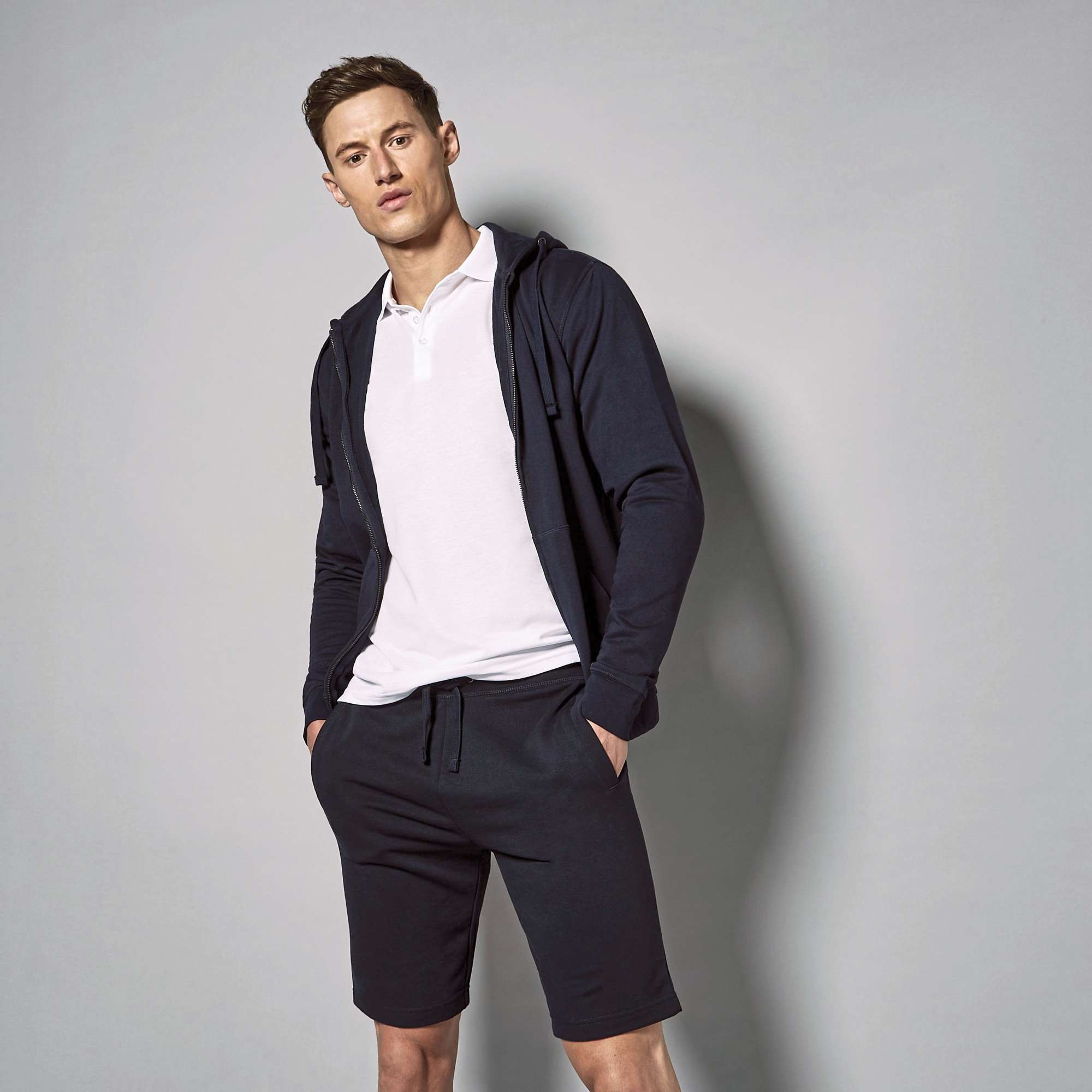 Slim Fit Sweat Shorts mit Taschen