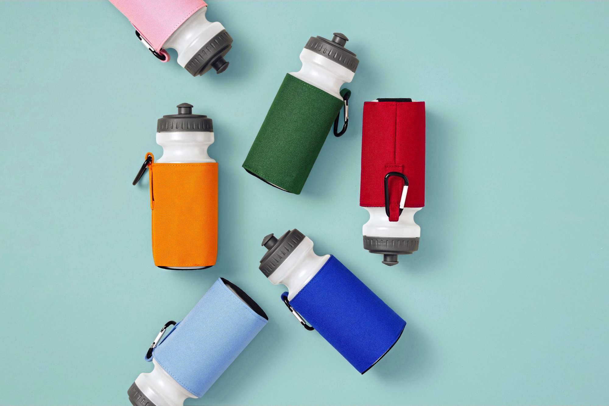 Wasserflasche mit Halter und Gürtelschlaufe