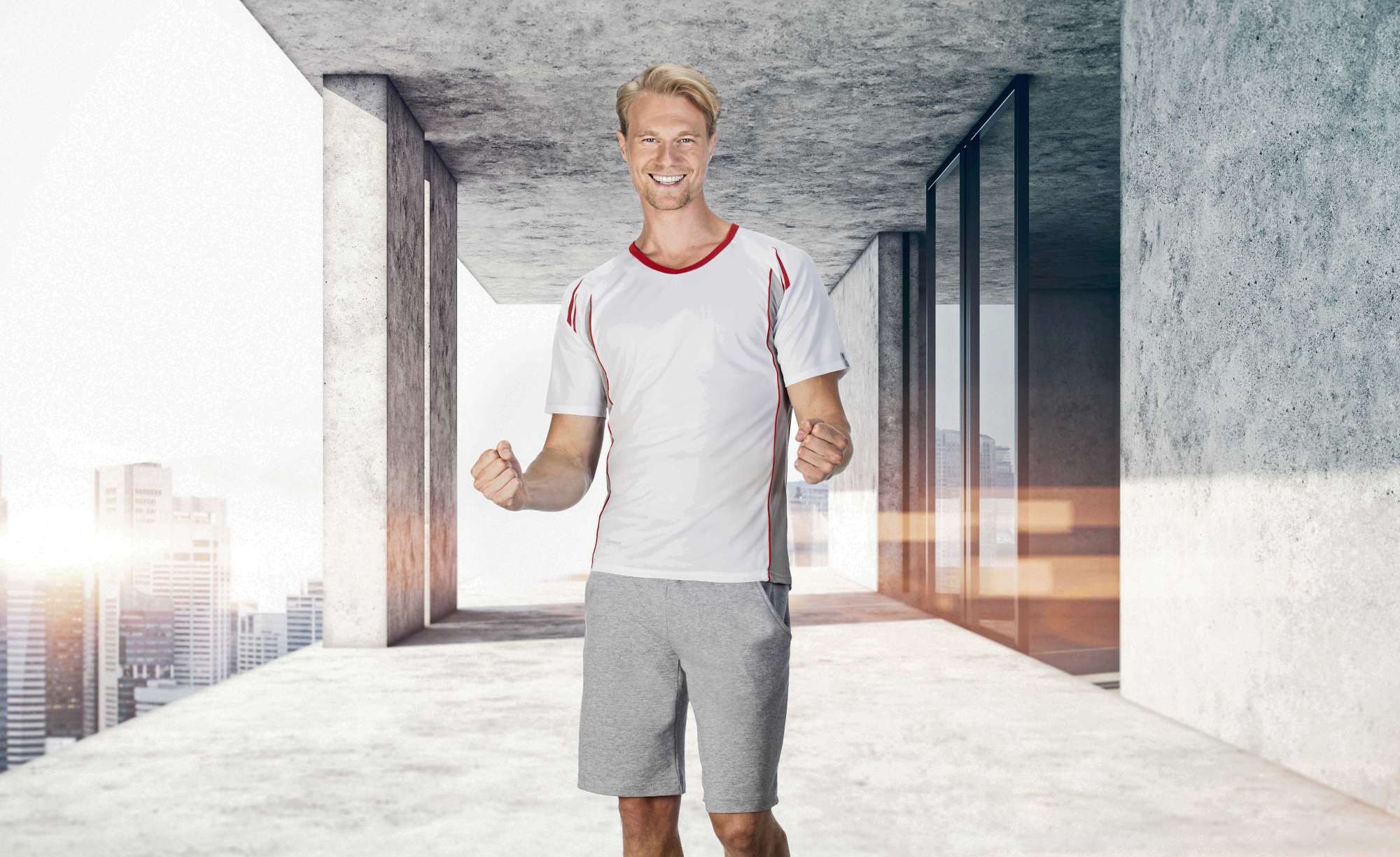 Club Tech Funktions-Shirt mit V-Ausschnitt