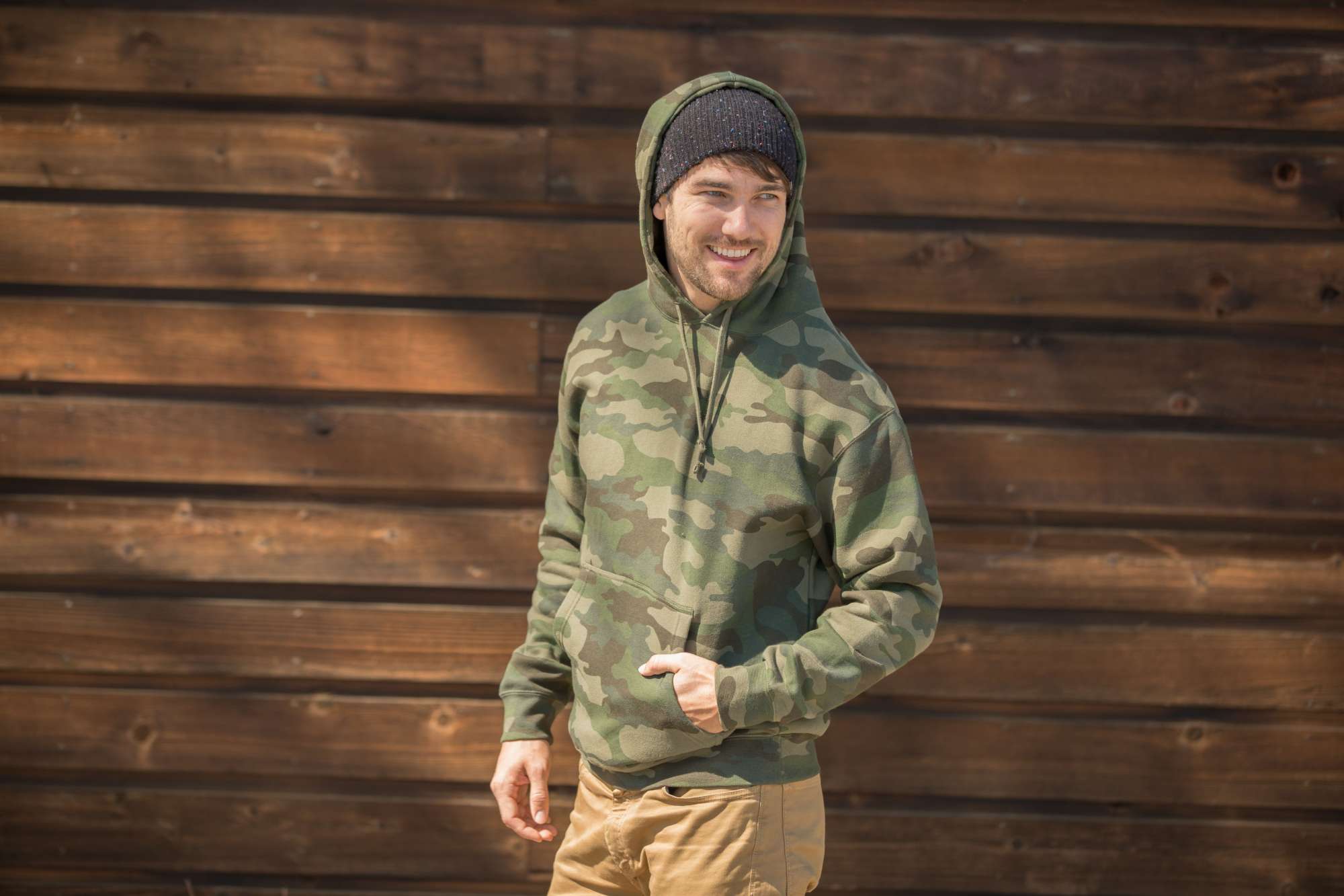 Independent Schwerer Kapuzenpullover aus Baumwolle, Tiger Camo XL, NP380