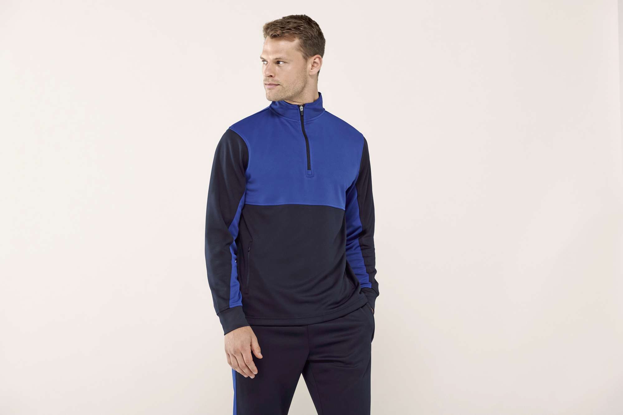 1/4 Zip Tracksuit Top mit Kontrasteinsätzen