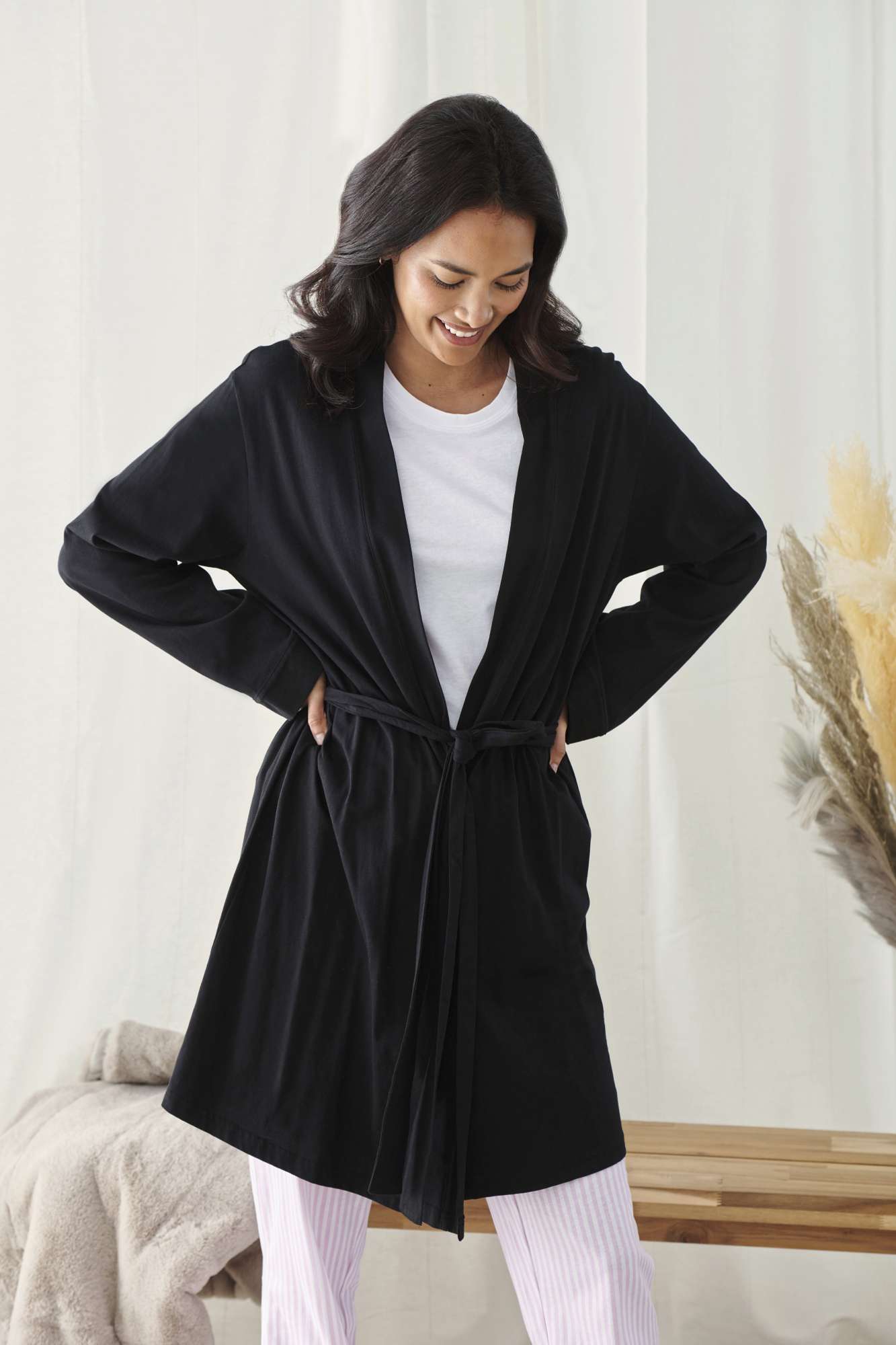 Knielanger Damen-Bademantel im Kimono-Stil