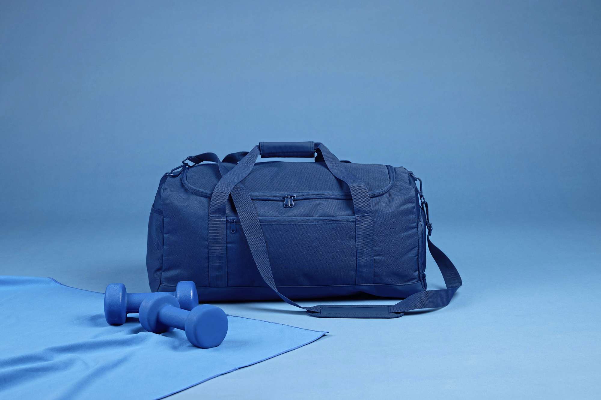 Große Sporttasche aus recyceltem Polyester