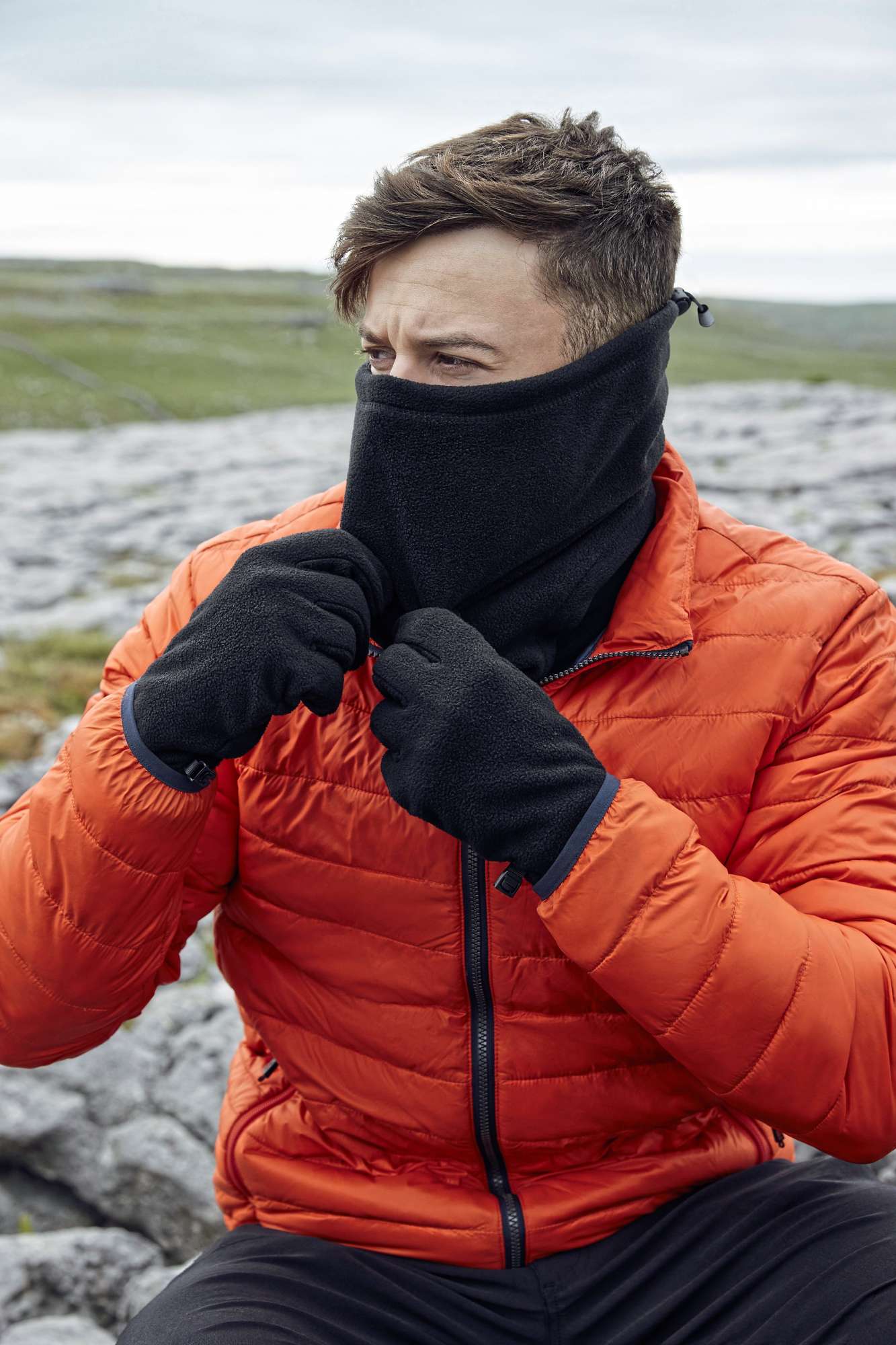 Recycelter Fleece-Snood mit Kordelzug