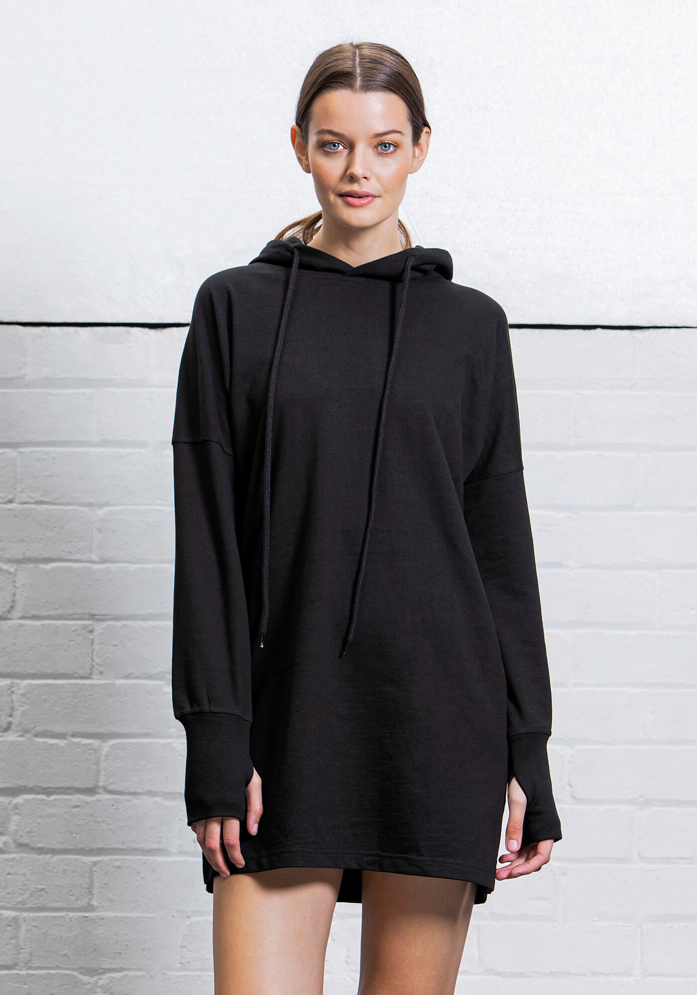 Mantis Oversize Hoodie-Kleid aus Bio-Baumwolle, Black L, P142