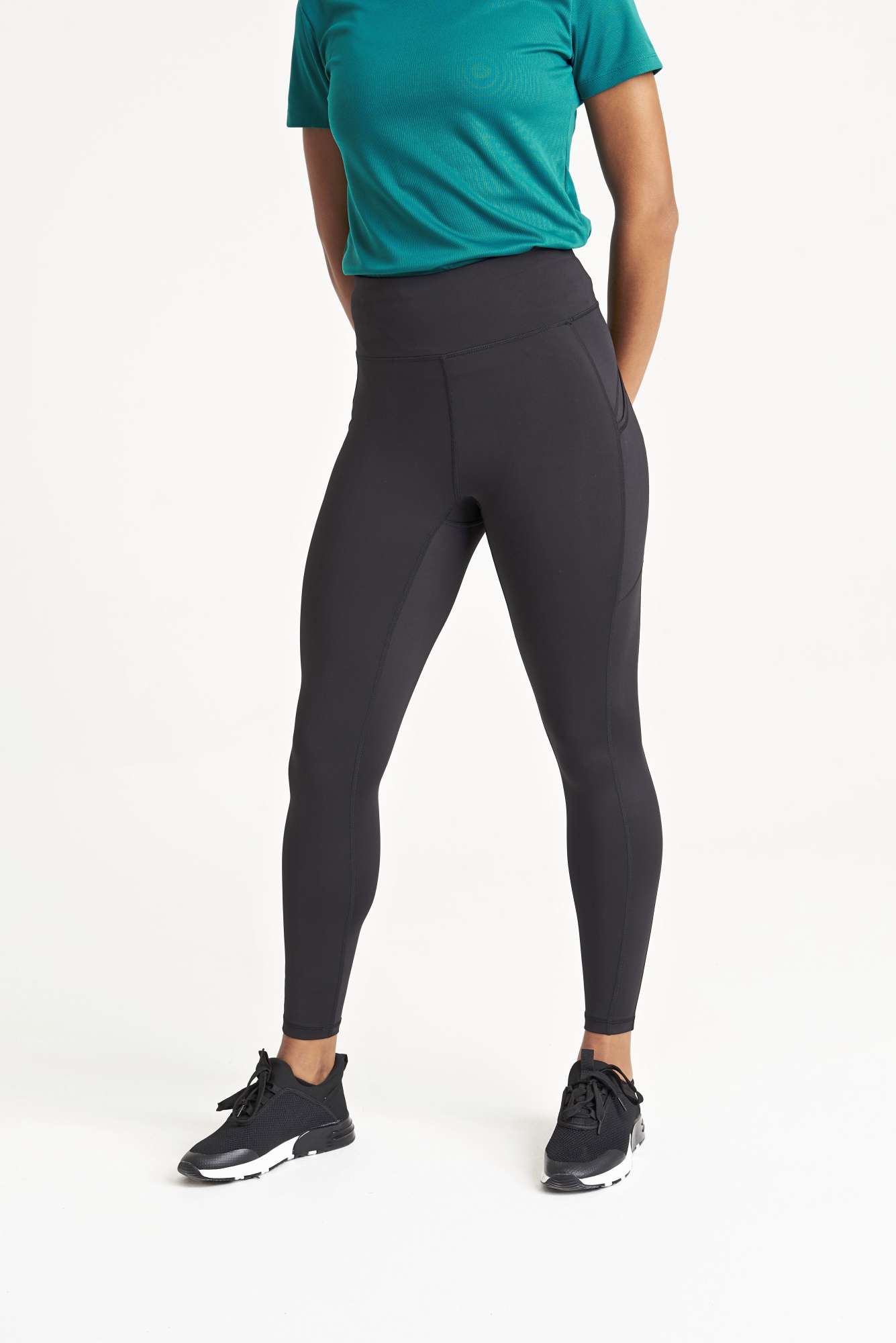 Recycelte Tech Leggings mit Taschen