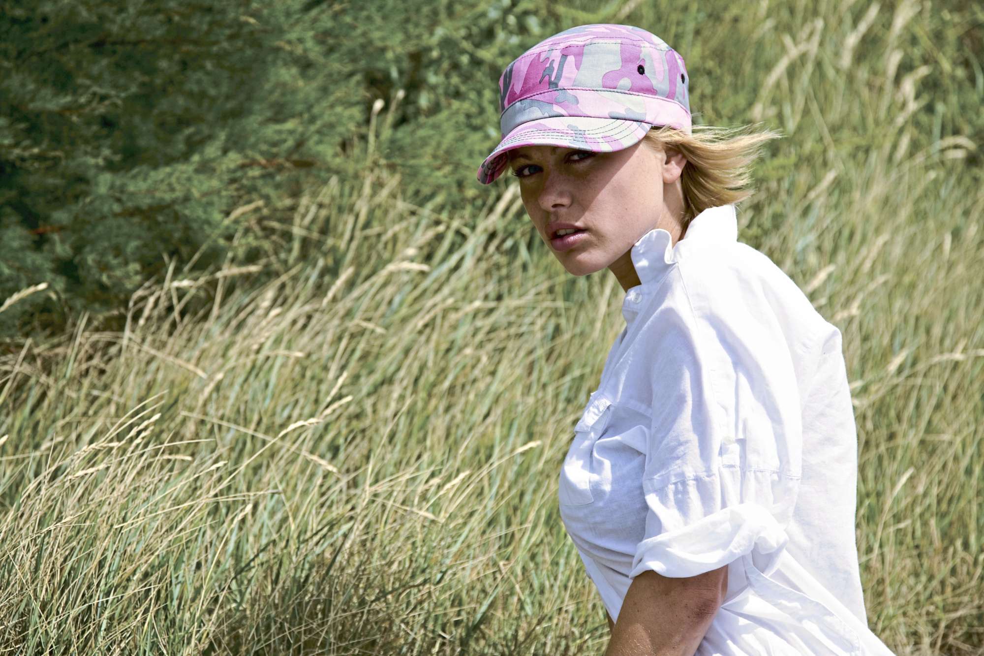 Urban Camo Cap mit verstellbarem Band