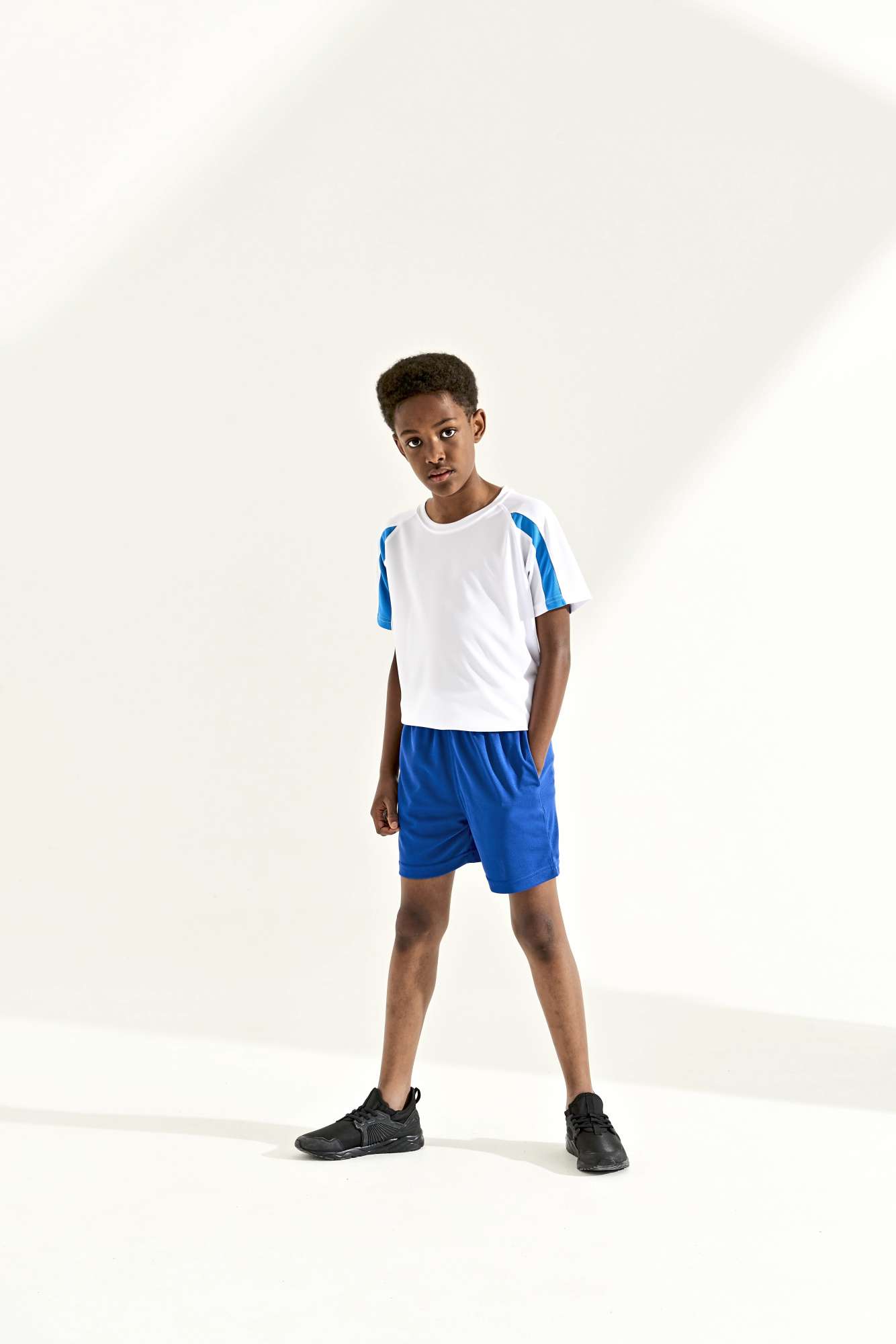 Just Cool Sport Shorts mit Schlüsseltasche für Kinder, Fire Red 3/4 (XS), JC080J